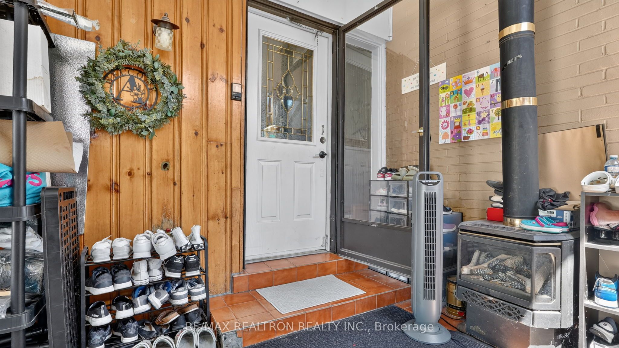 8 Bonnechere Crescent Property Photo 5