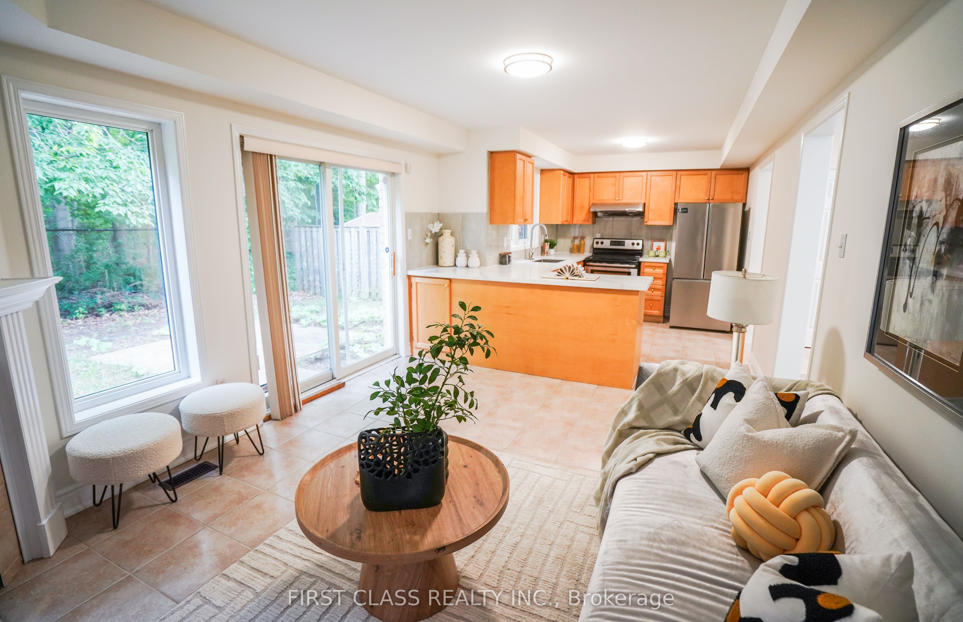 153 Shepton Way Property Photo 6