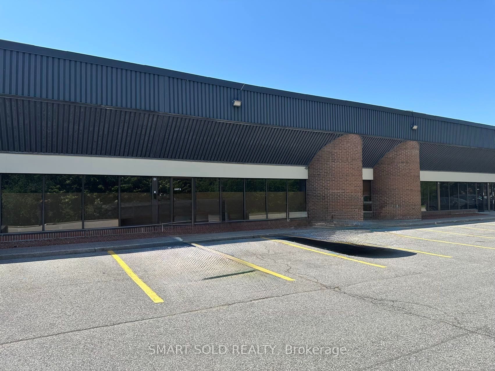 465 Milner Avenue 6 & 7 Property Photo 1