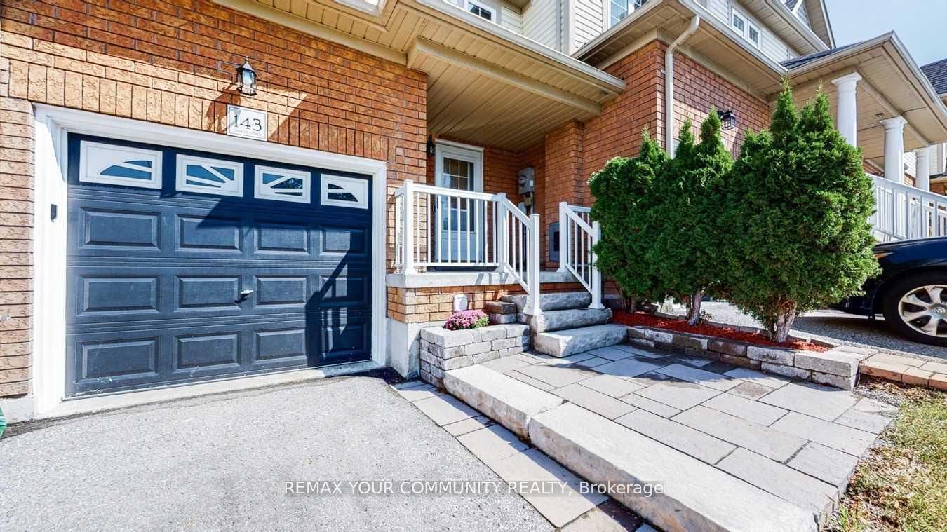 143 Cornish Drive E Property Photo 2