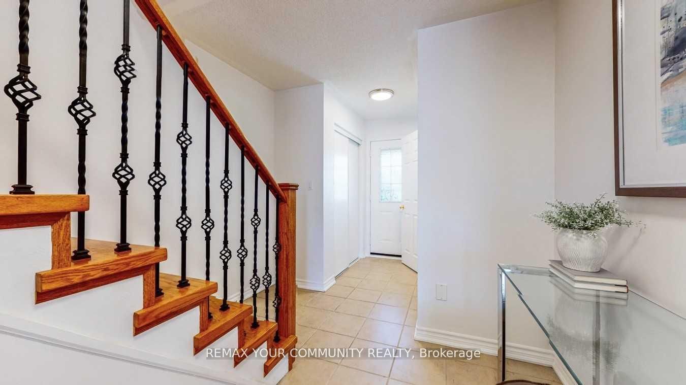 143 Cornish Drive E Property Photo 6