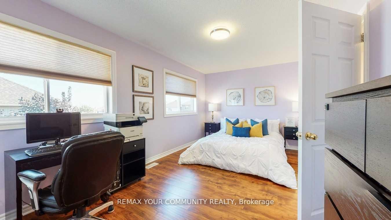 143 Cornish Drive E Property Photo 13