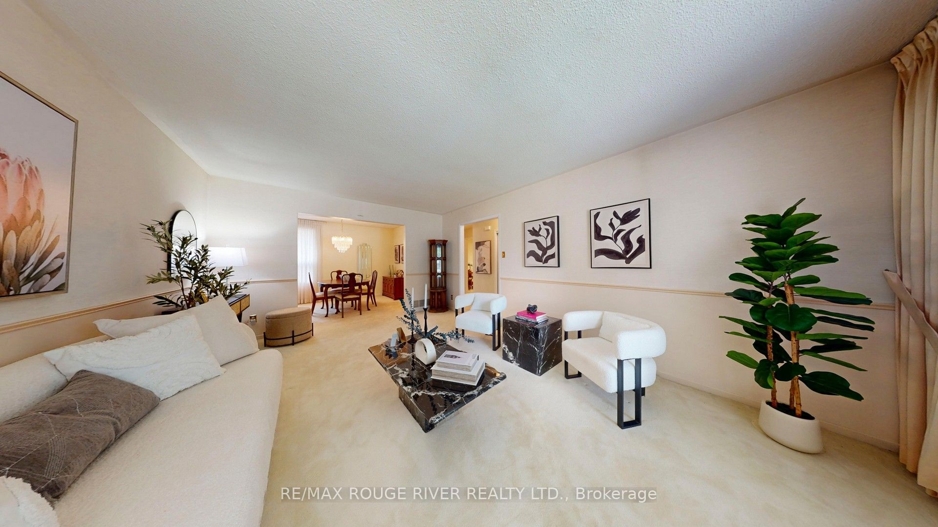 33 Pepper Tree Drive Property Photo 6