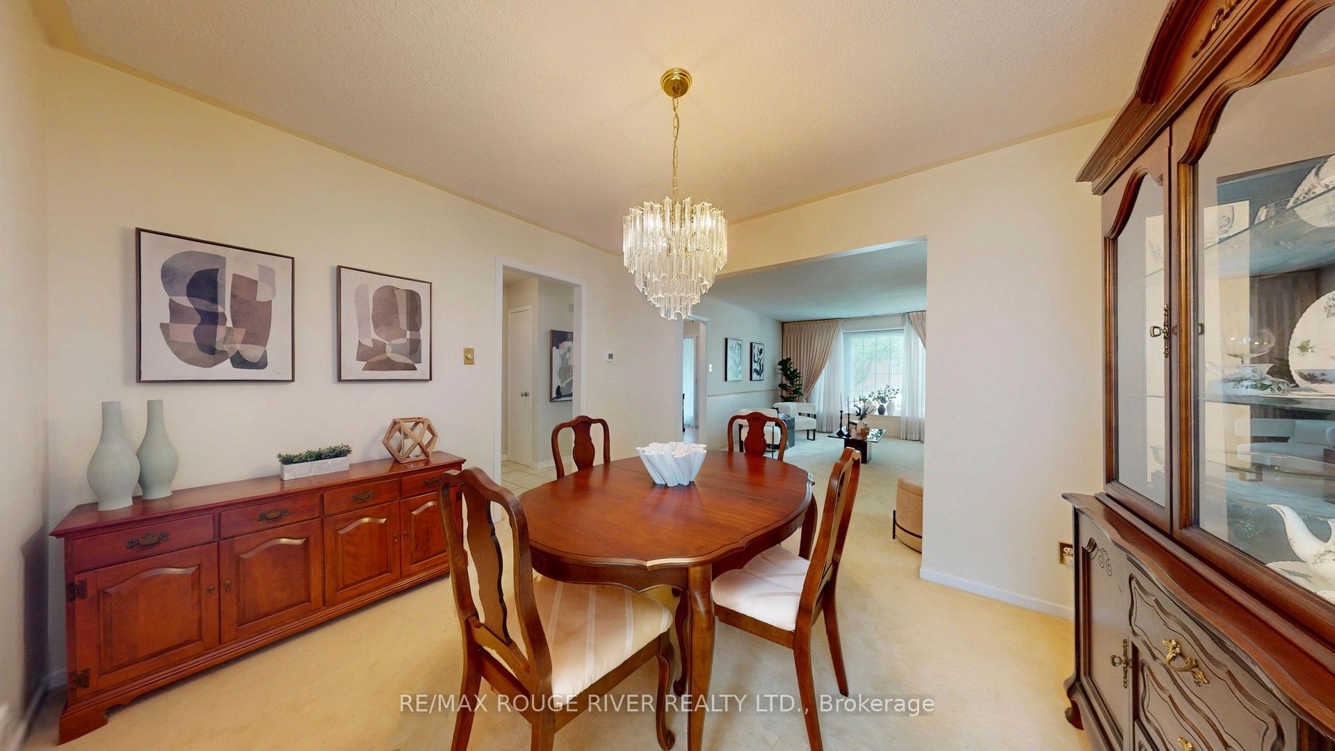 33 Pepper Tree Drive Property Photo 7