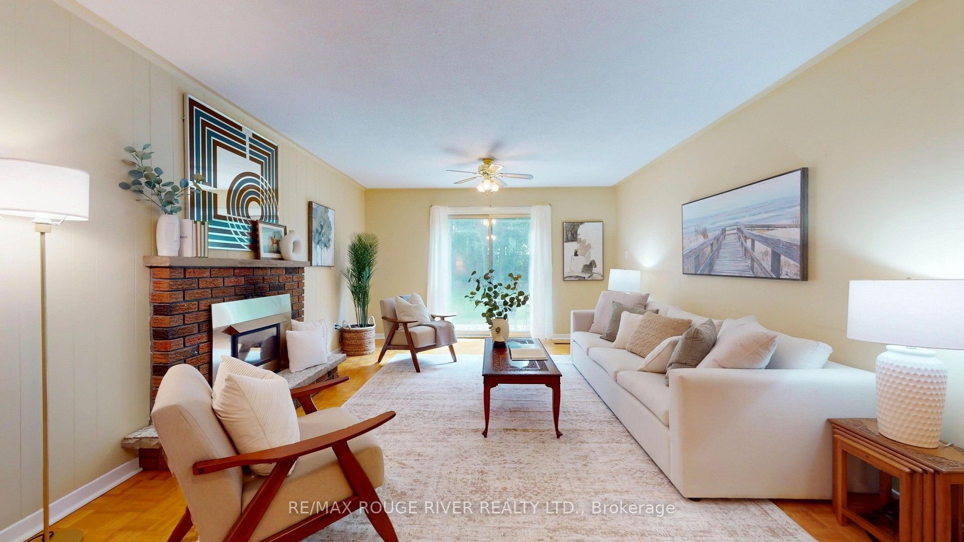33 Pepper Tree Drive Property Photo 13