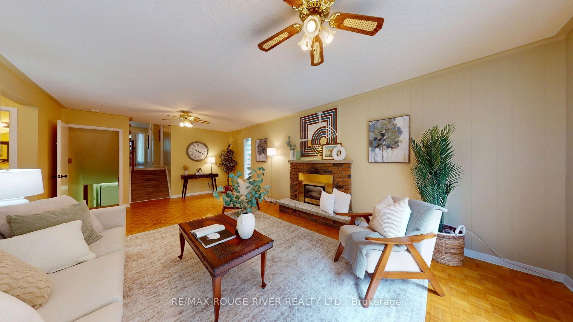 33 Pepper Tree Drive Property Photo 14