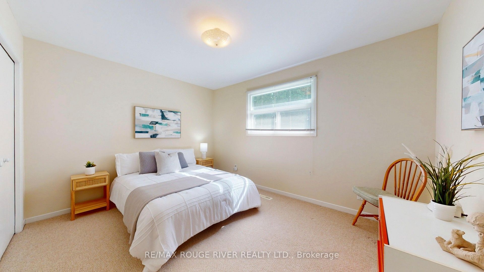 33 Pepper Tree Drive Property Photo 18