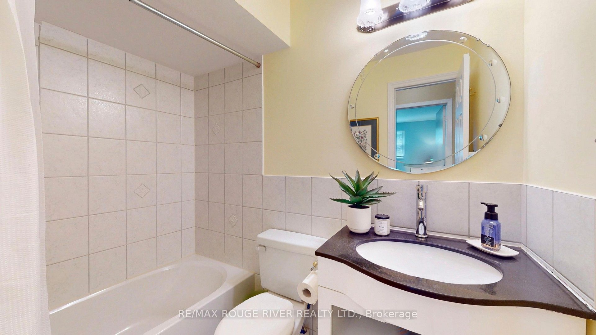 33 Pepper Tree Drive Property Photo 21