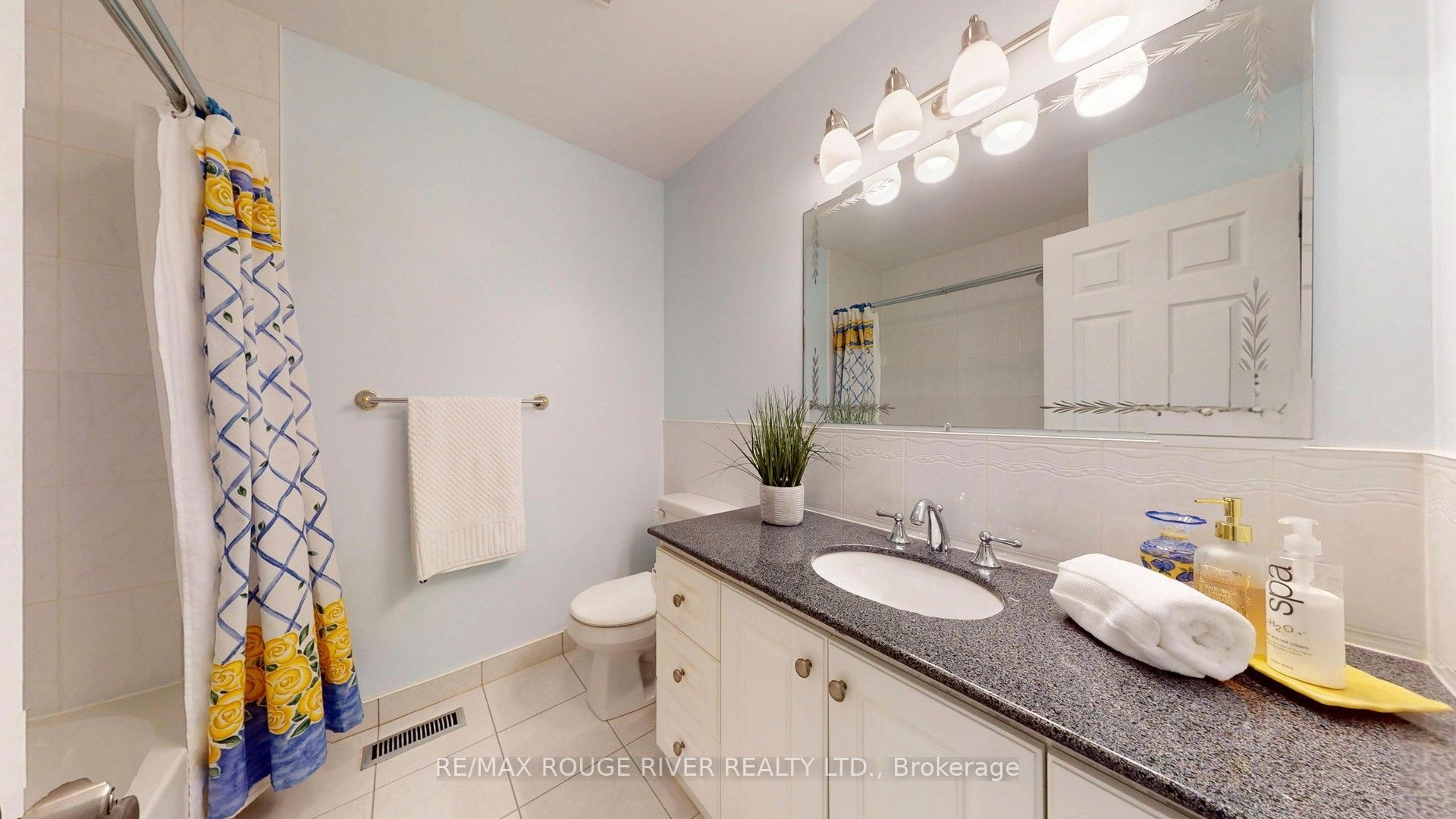 33 Pepper Tree Drive Property Photo 22