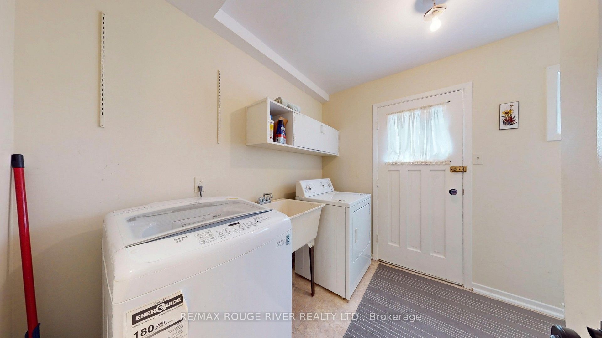 33 Pepper Tree Drive Property Photo 25