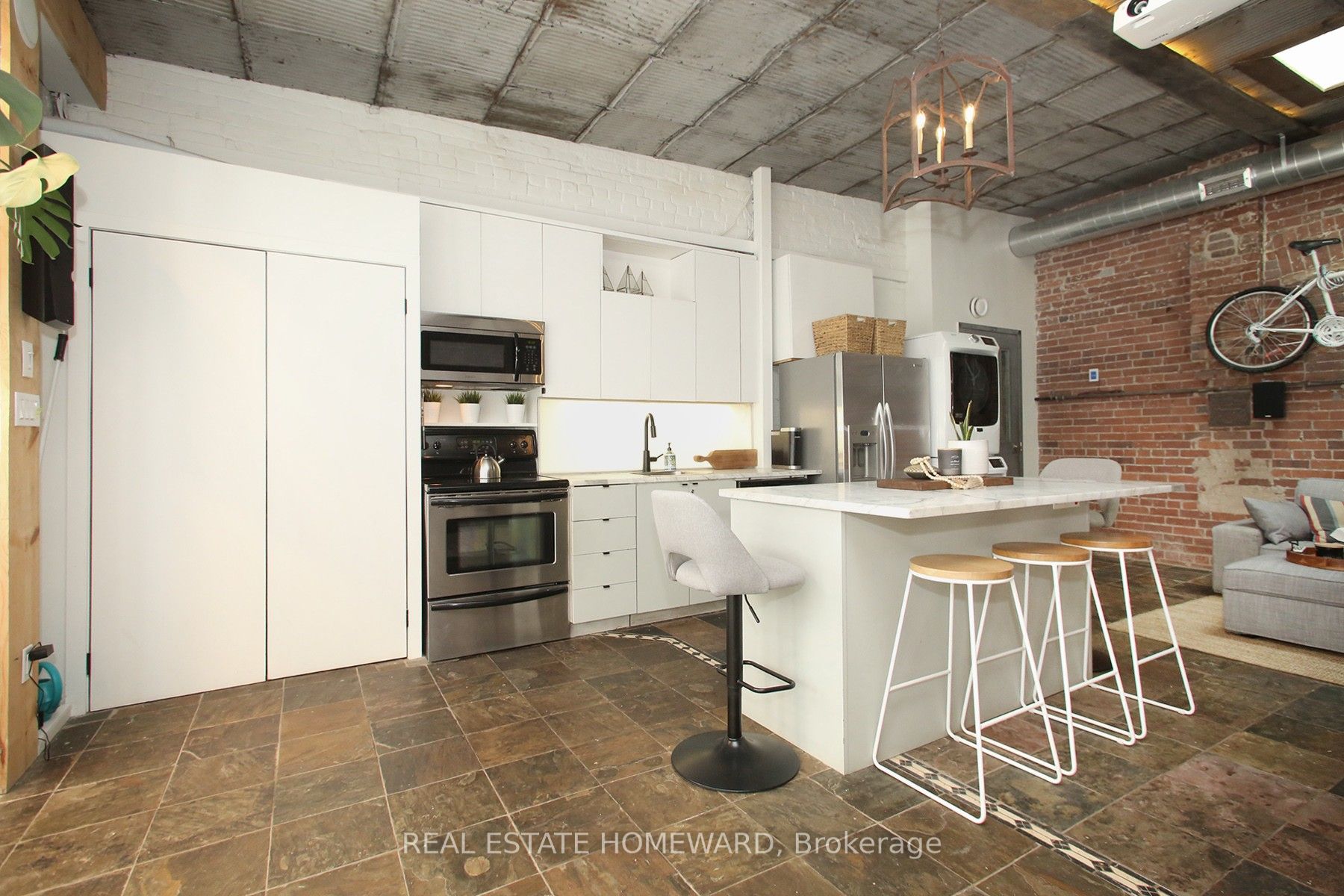 147 Boston Avenue Property Photo 8