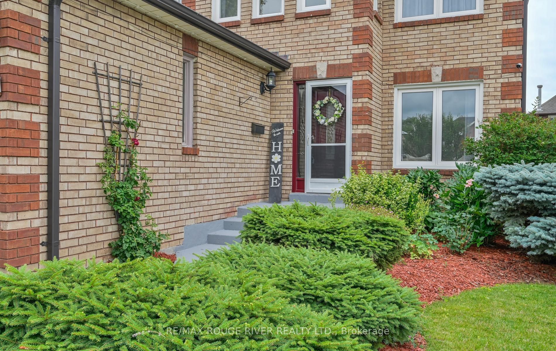 64 Keeble Crescent Property Photo 4