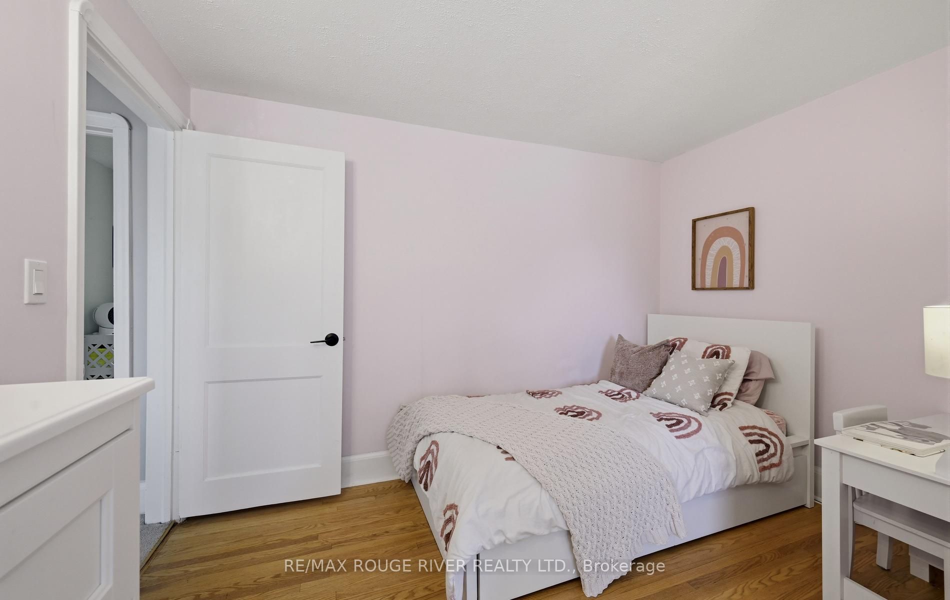 1576 Highway 2 Road Property Photo 21