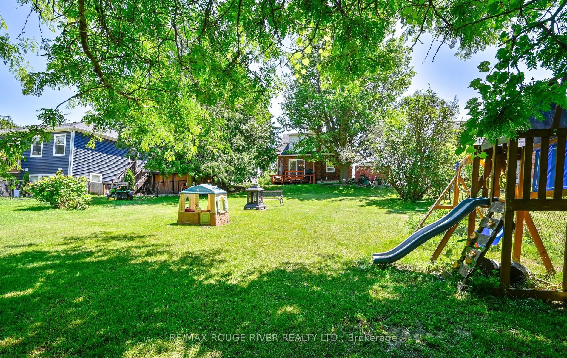 1576 Highway 2 Road Property Photo 41