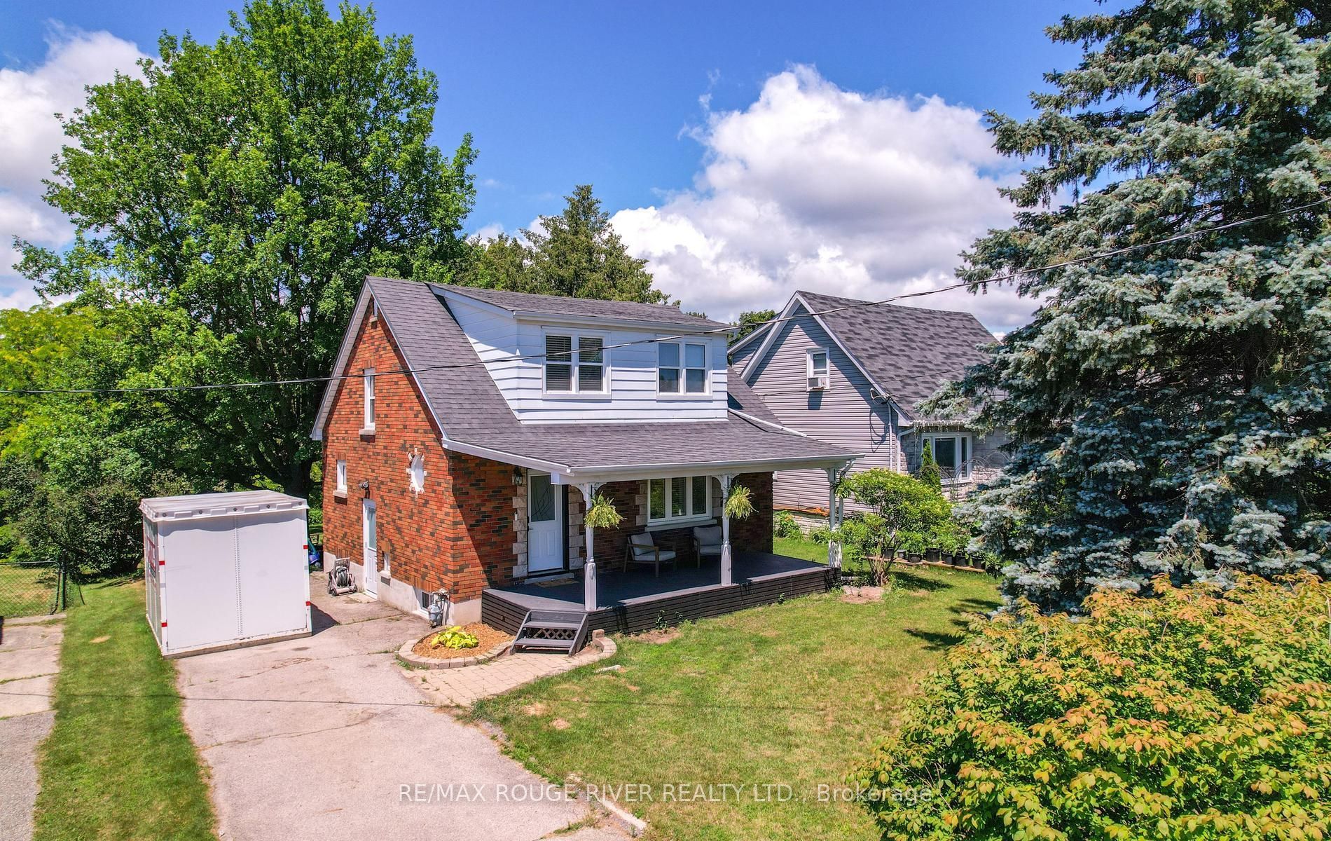 1576 Highway 2 Road Property Photo 42