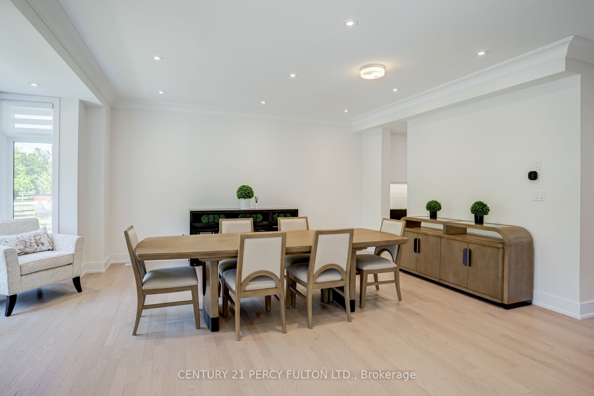 3b Norbury Crescent Property Photo 8