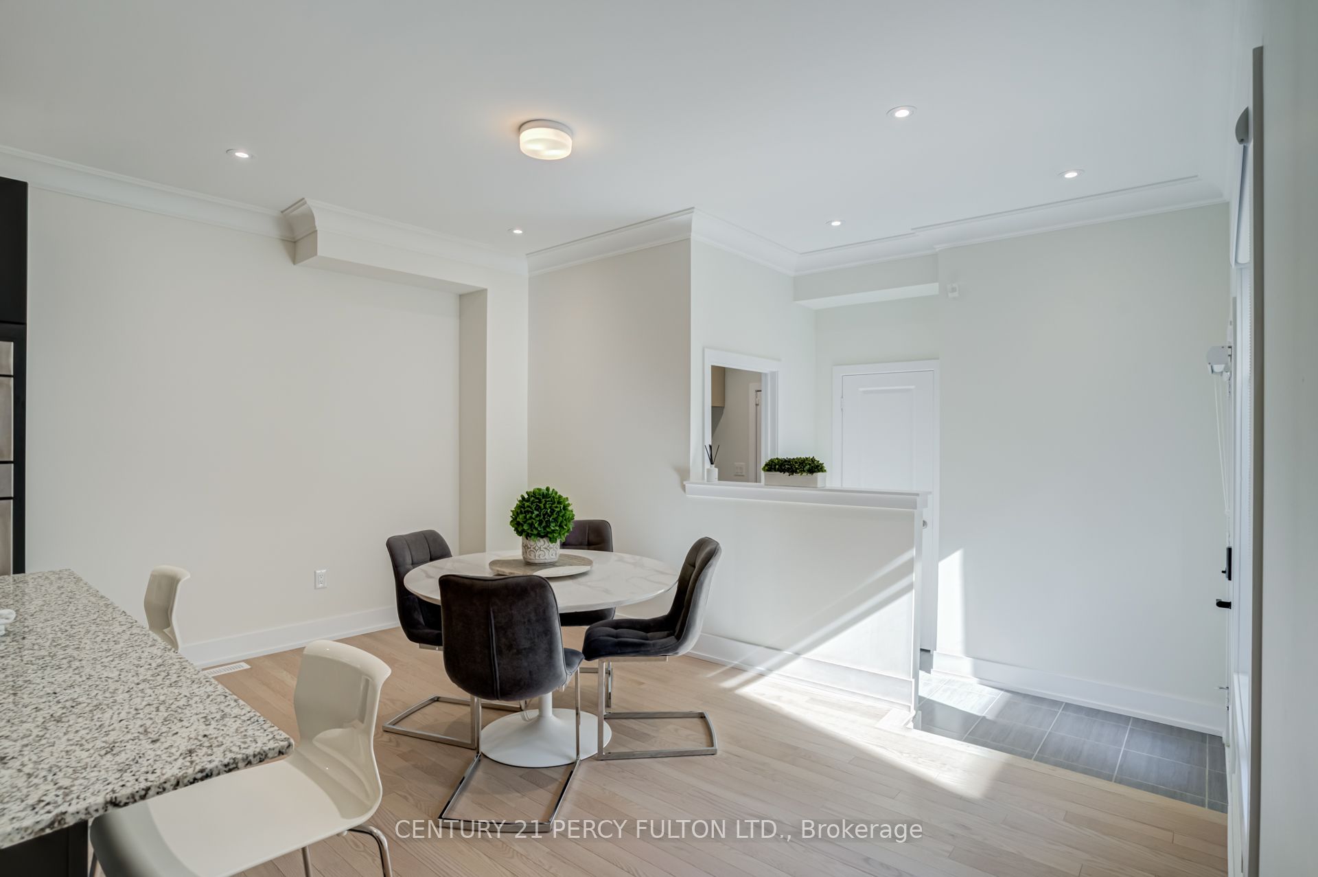 3b Norbury Crescent Property Photo 15
