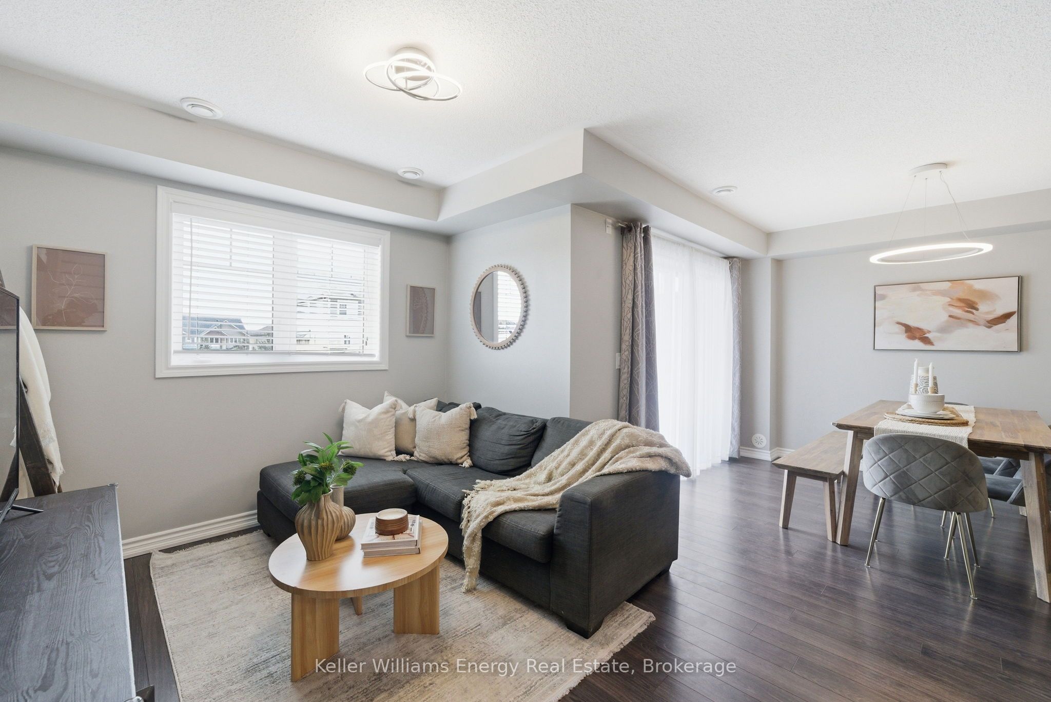 98 Tabaret Crescent Property Photo 4