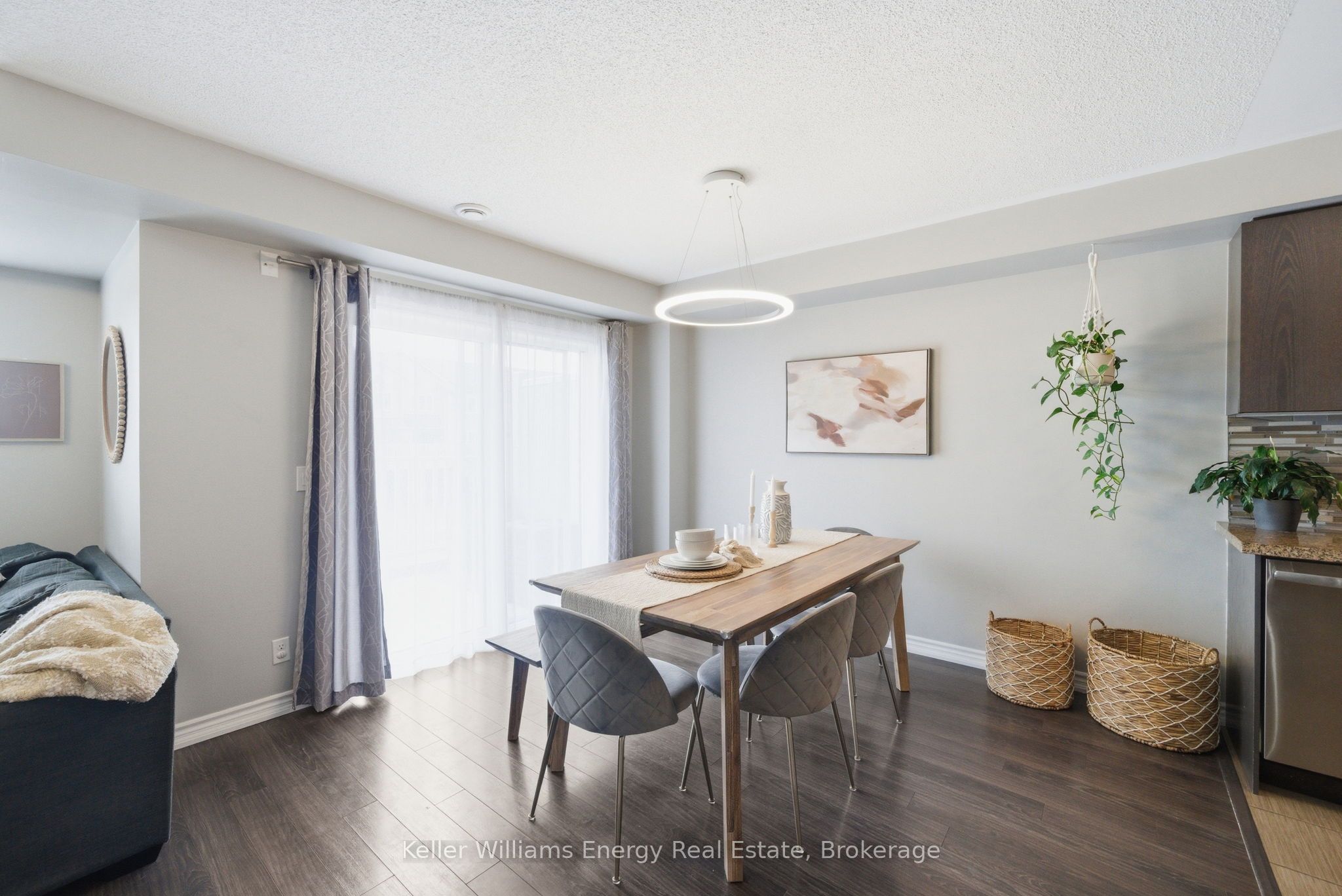 98 Tabaret Crescent Property Photo 6