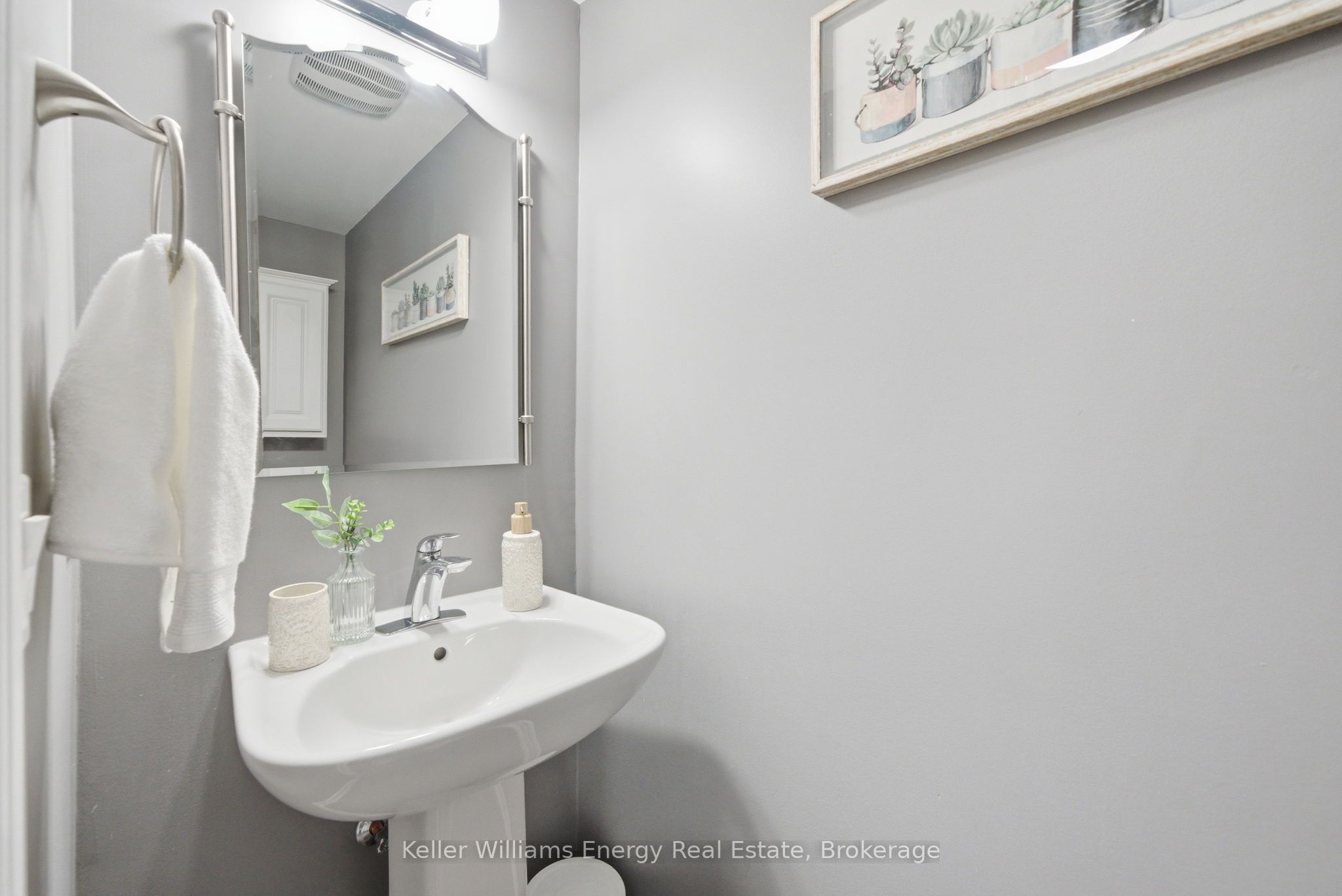 98 Tabaret Crescent Property Photo 9