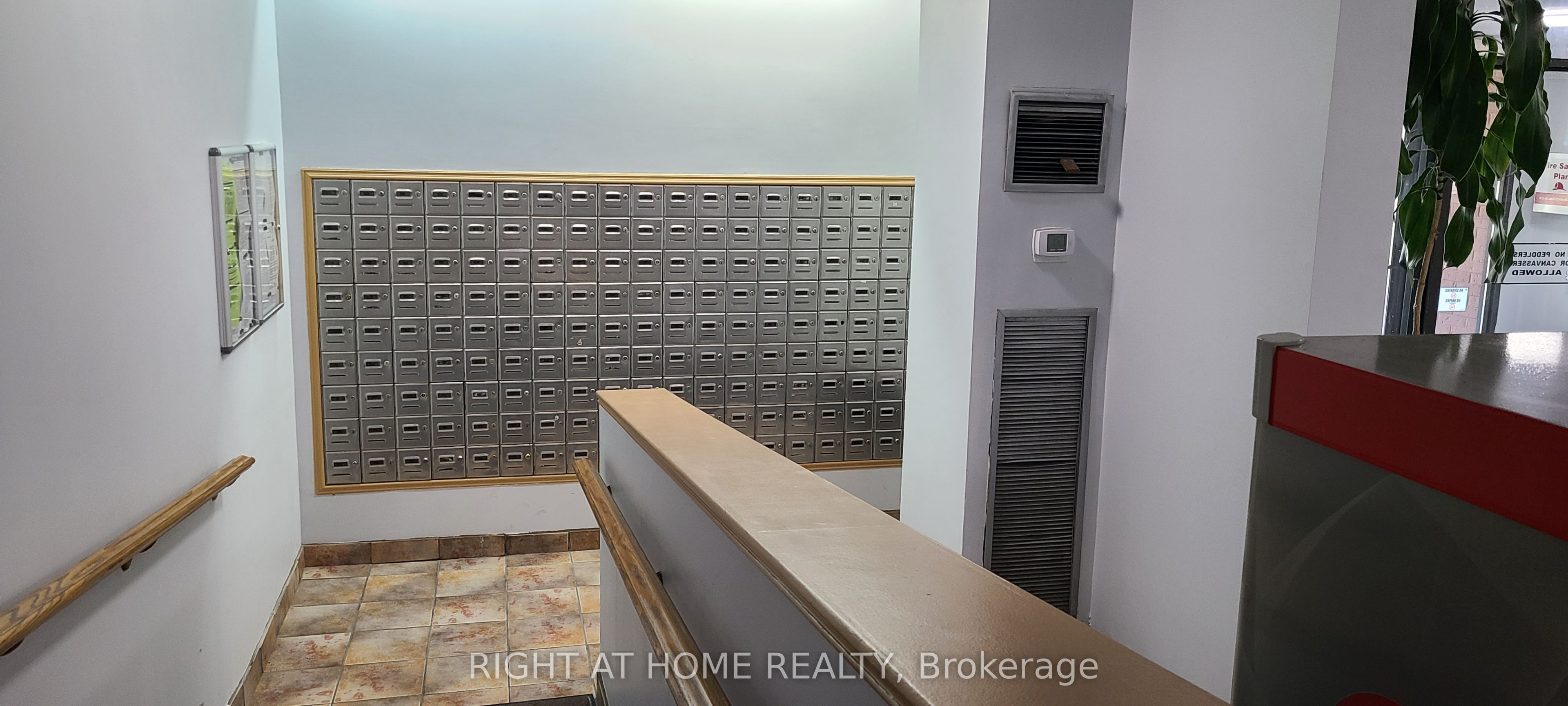10 Tapscott Road 405 Property Photo 5