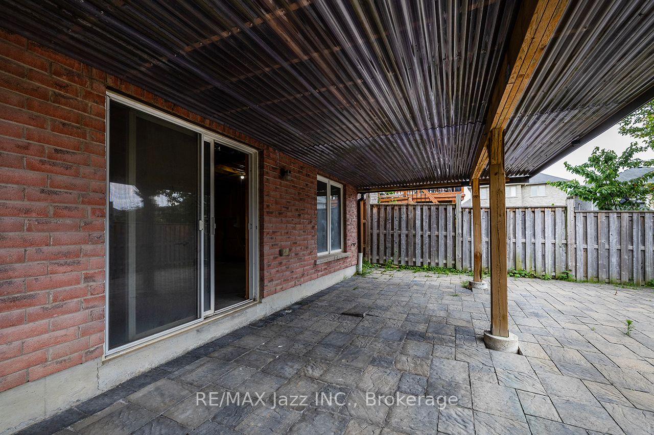 30 Lloydminster Avenue Property Photo 46
