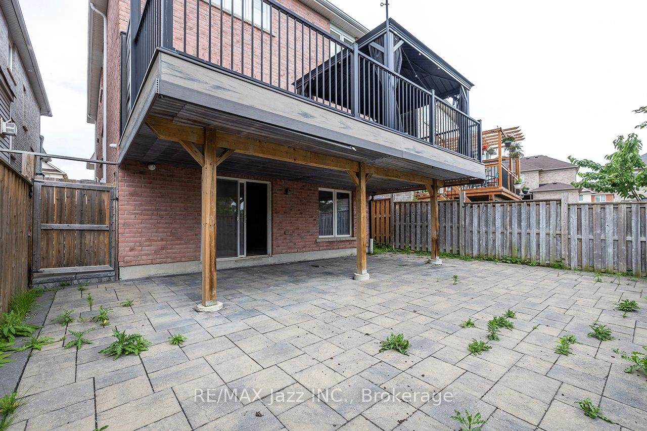 30 Lloydminster Avenue Property Photo 48
