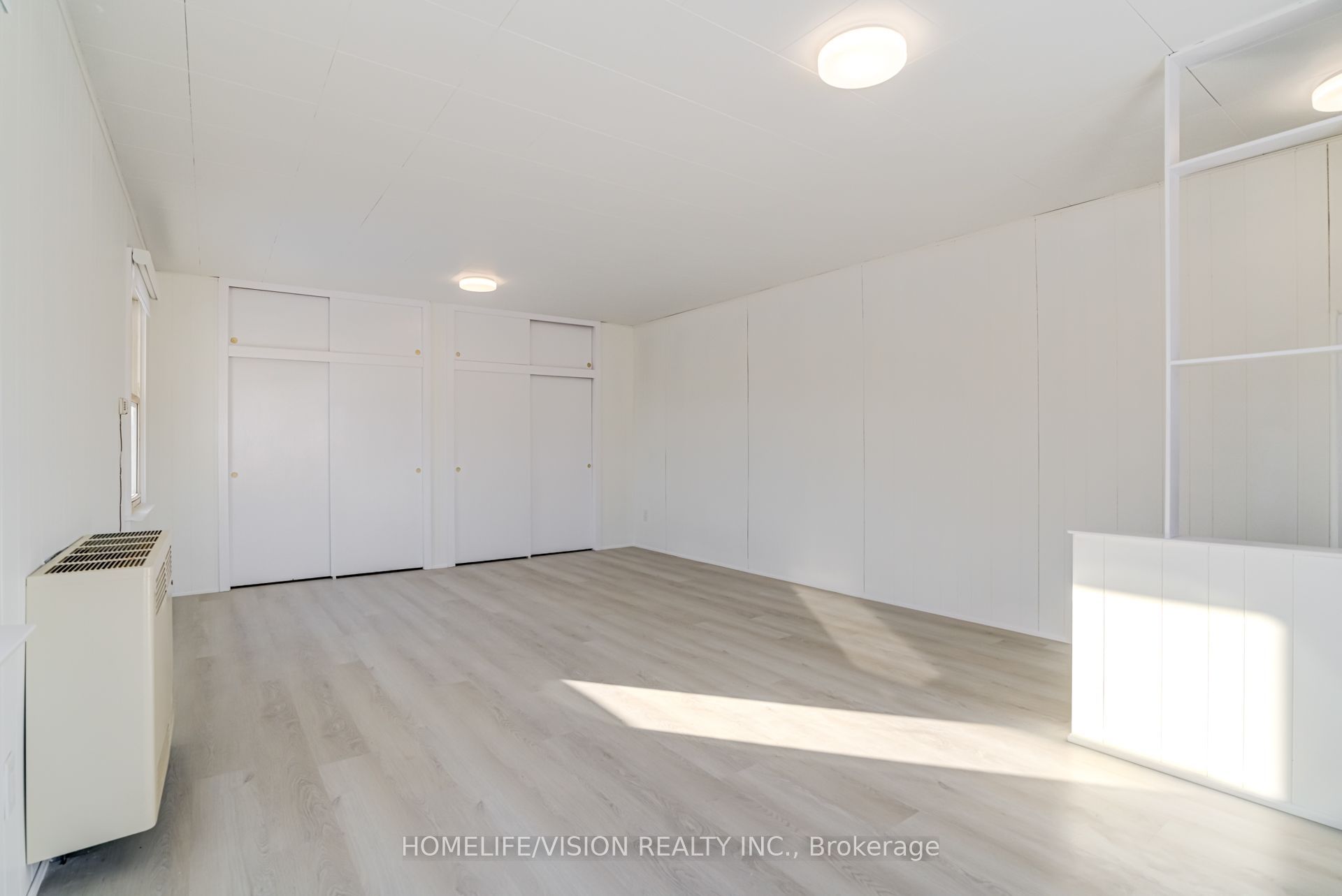 133 Mary Street E Property Photo 19