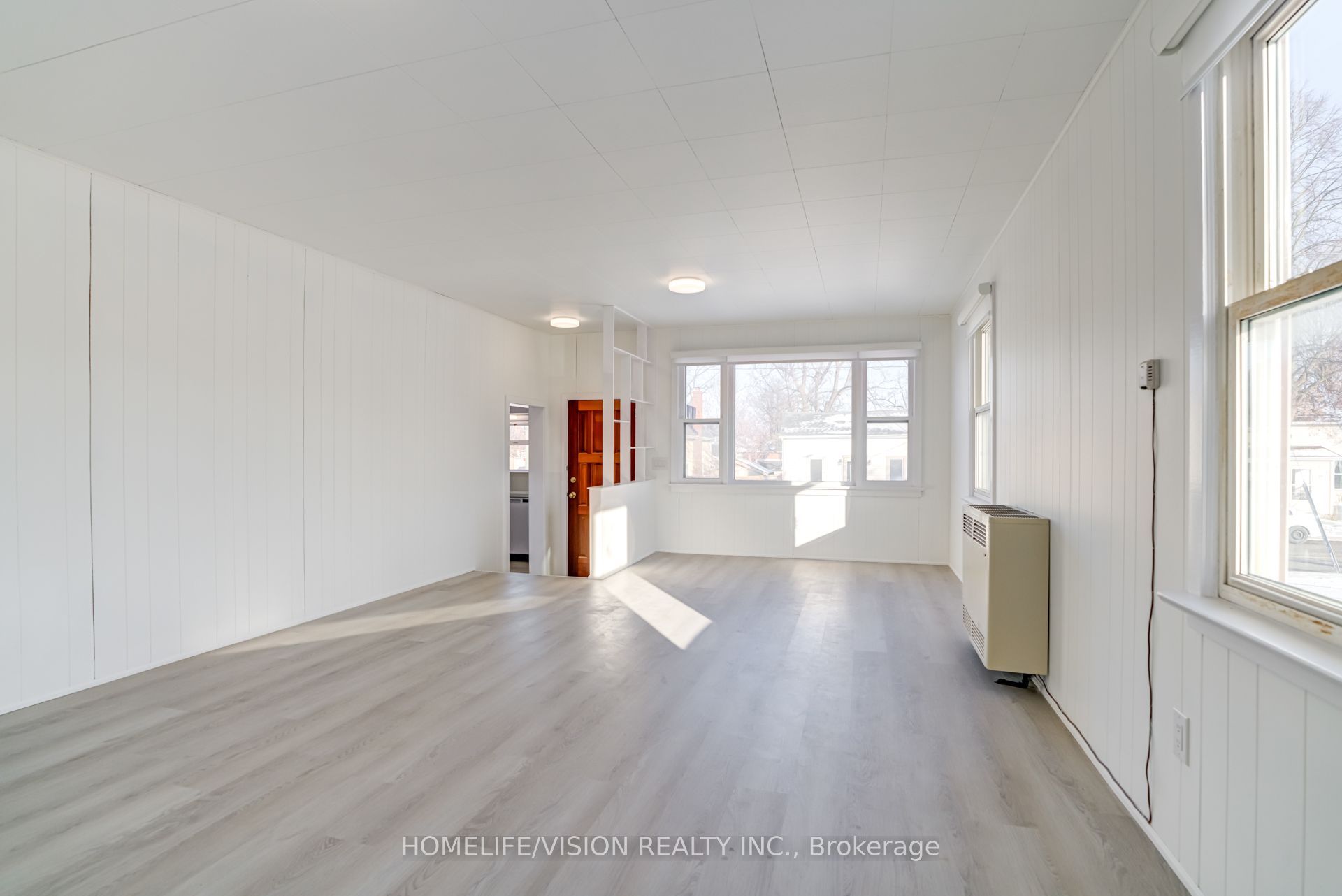 133 Mary Street E Property Photo 21