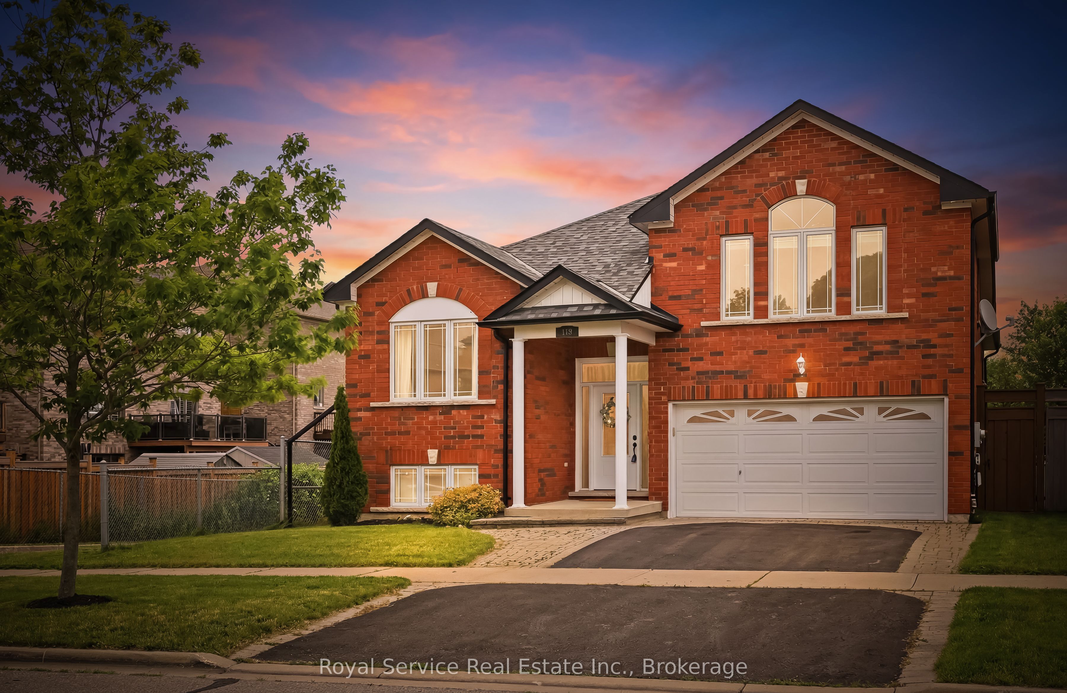 179 Fenning Drive Property Photo 2