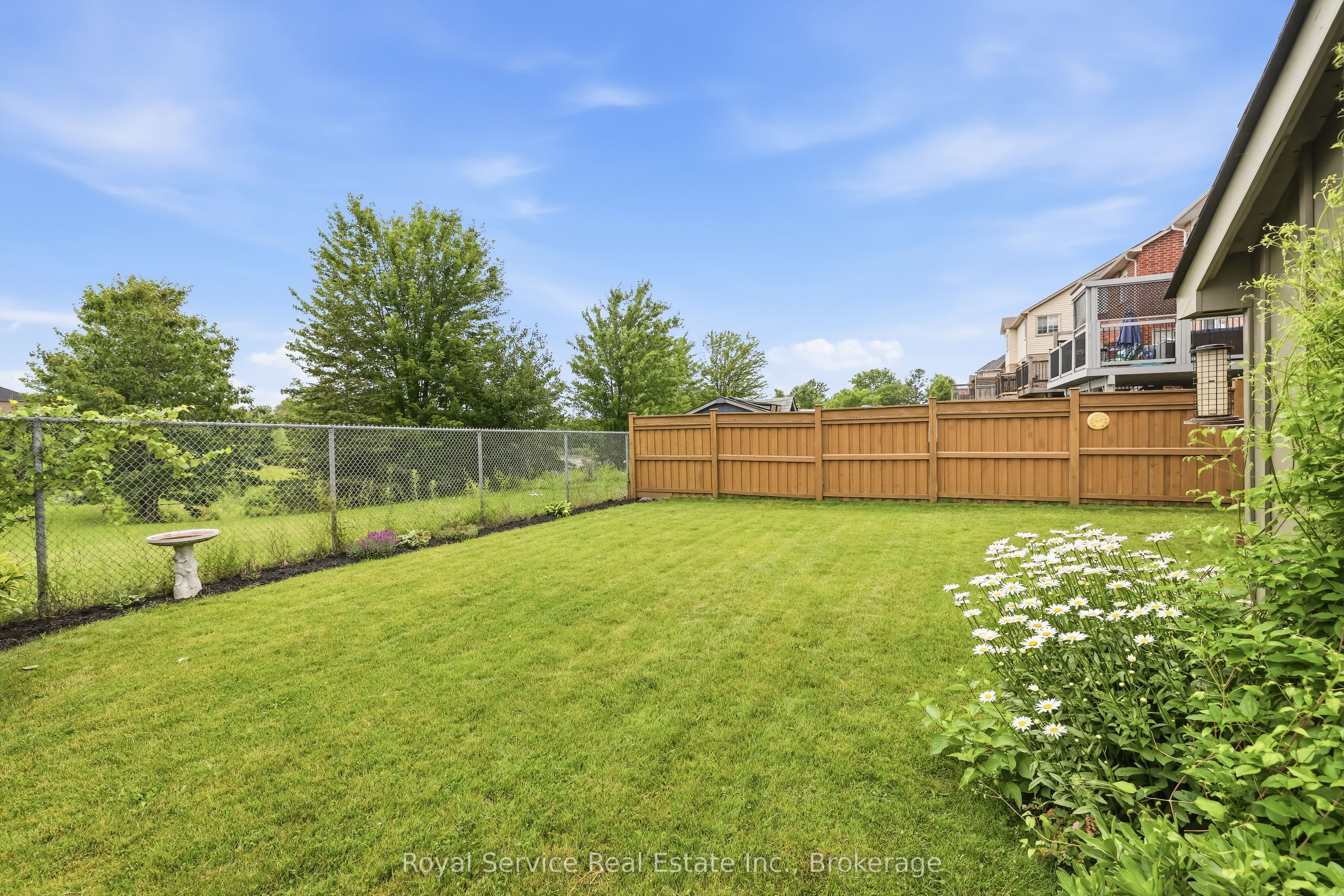 179 Fenning Drive Property Photo 27