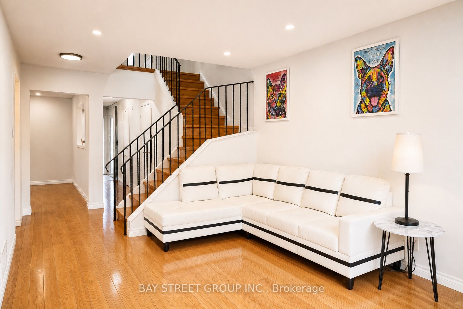 82 Radwell Crescent Property Photo 6