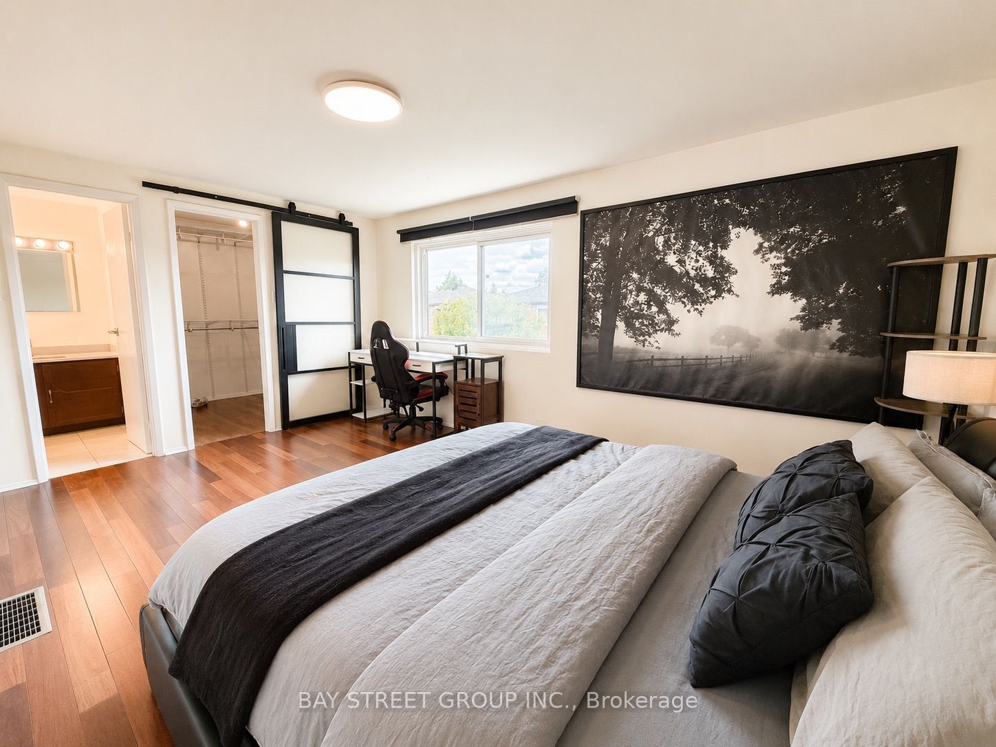 82 Radwell Crescent Property Photo 16