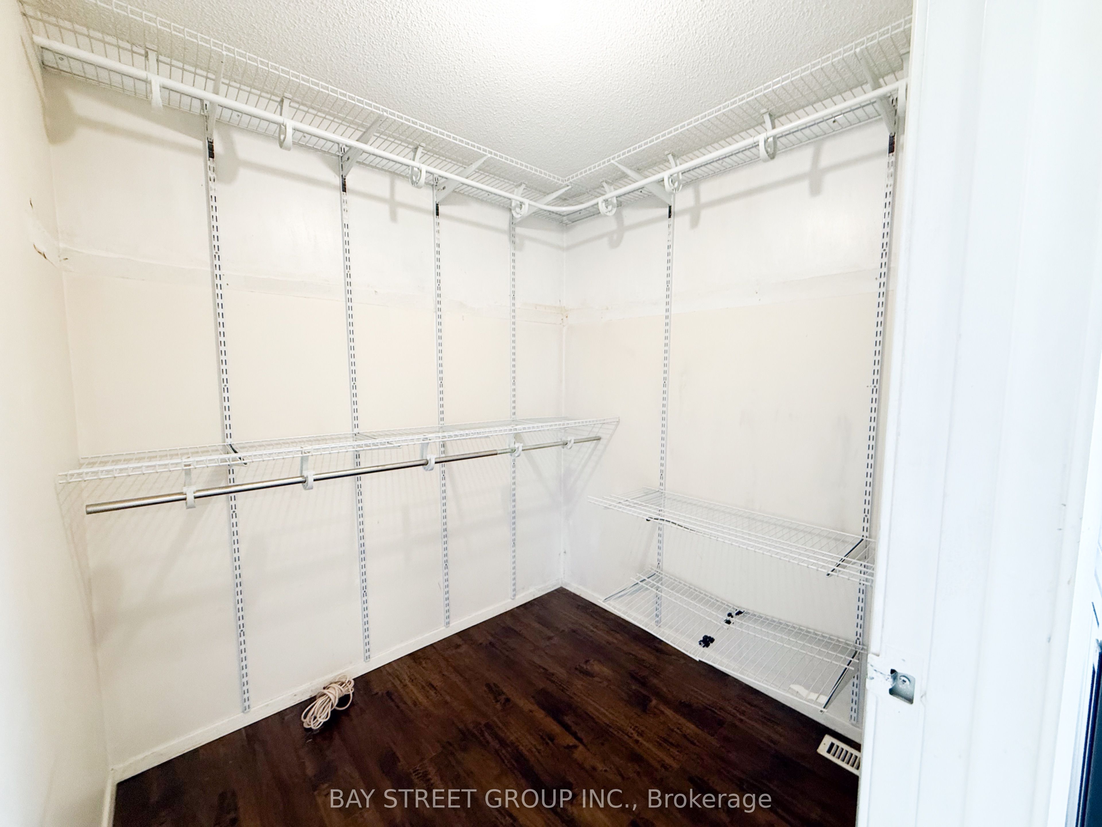 82 Radwell Crescent Property Photo 18