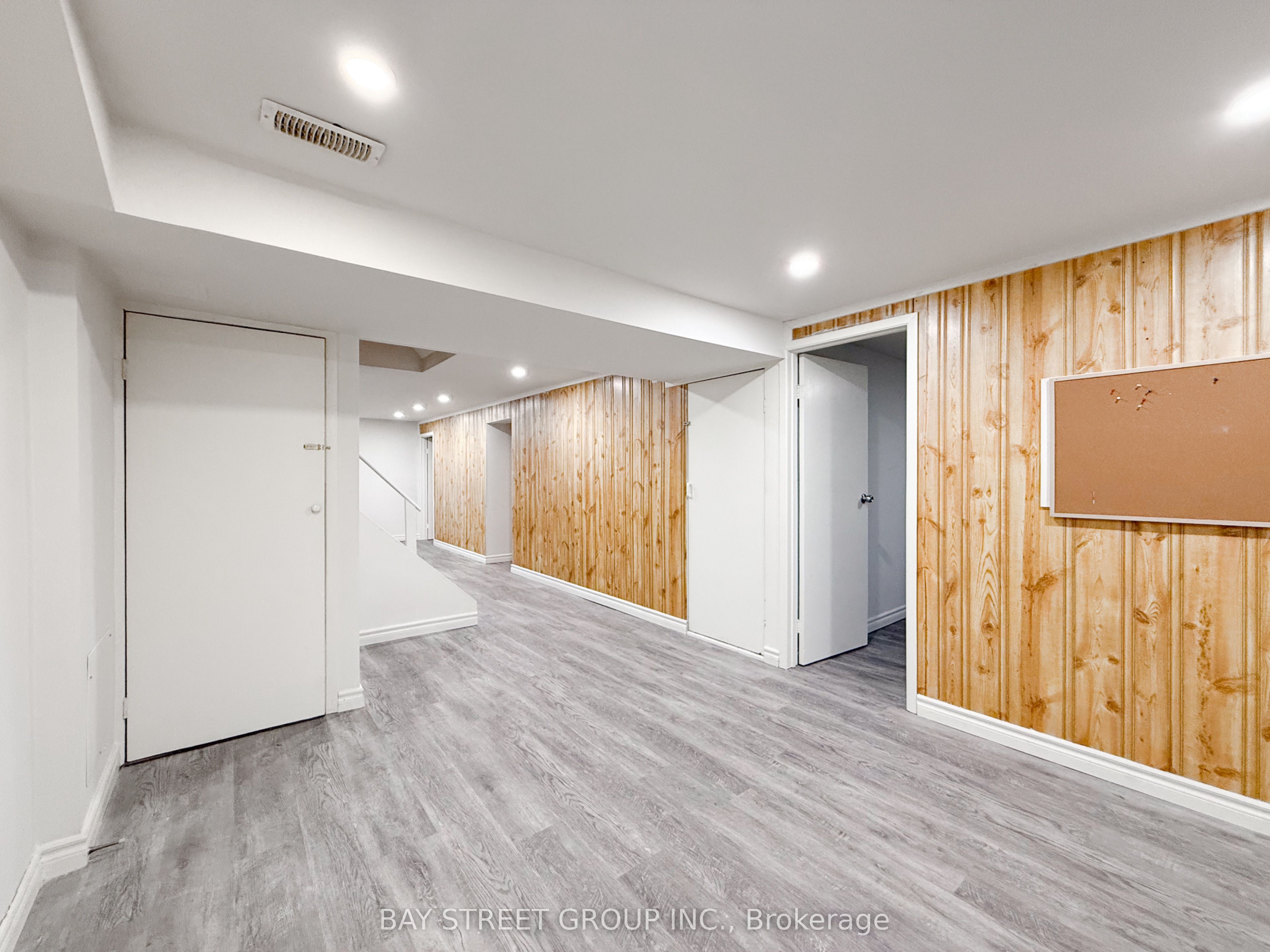 82 Radwell Crescent Property Photo 23