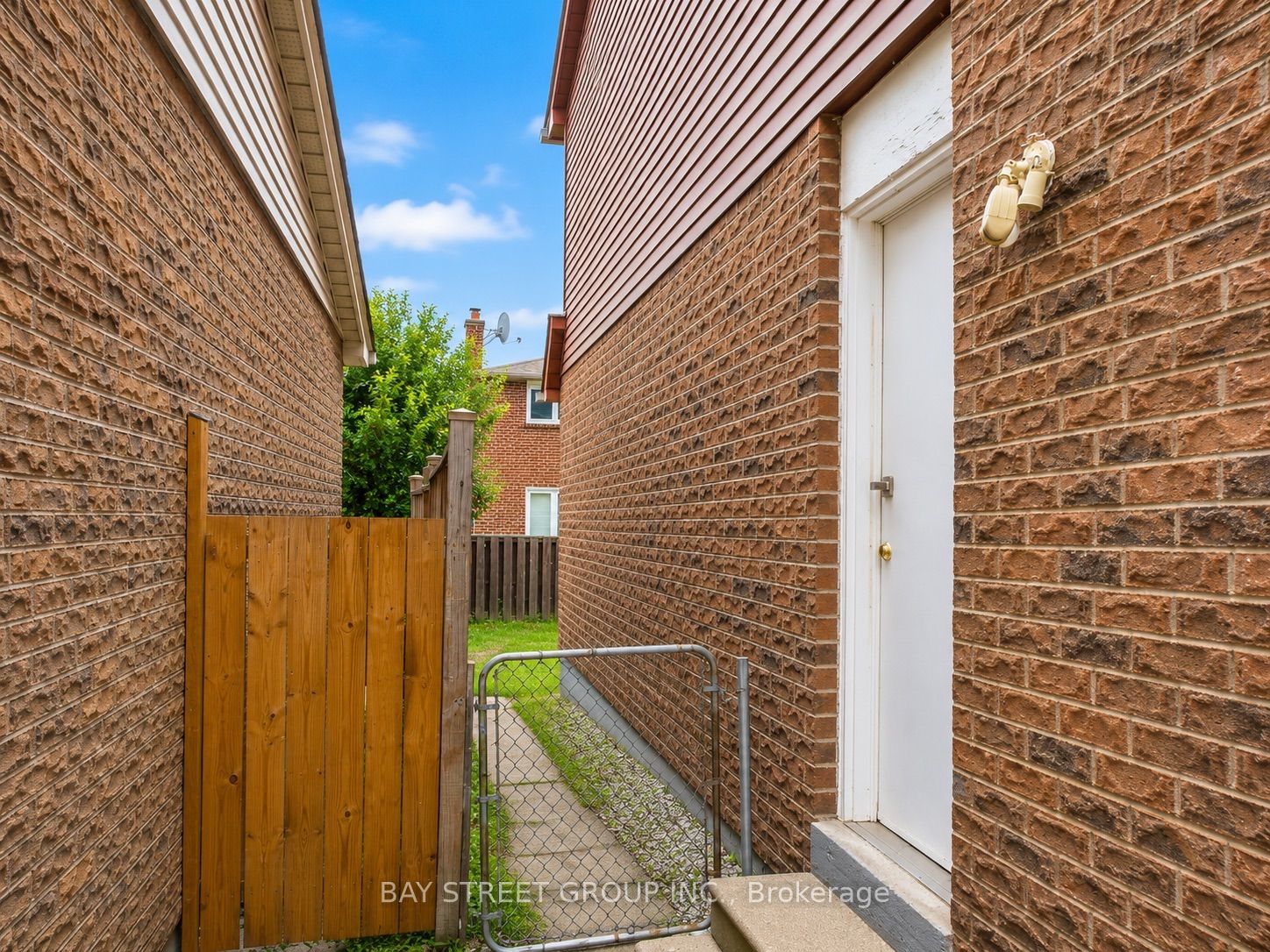 82 Radwell Crescent Property Photo 31