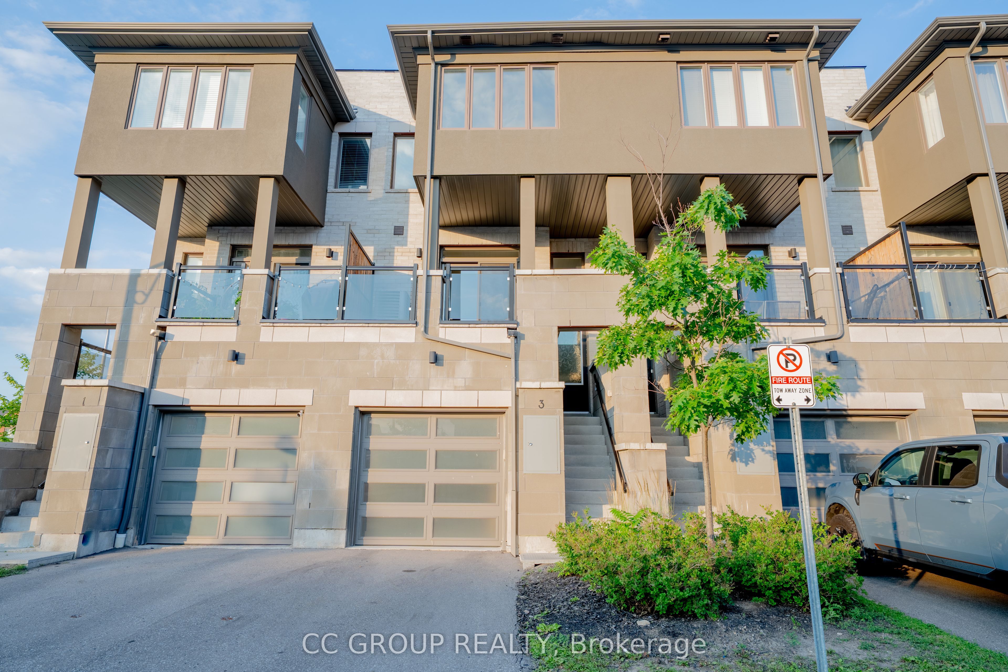 3 Donald Fleming Way Property Photo 1