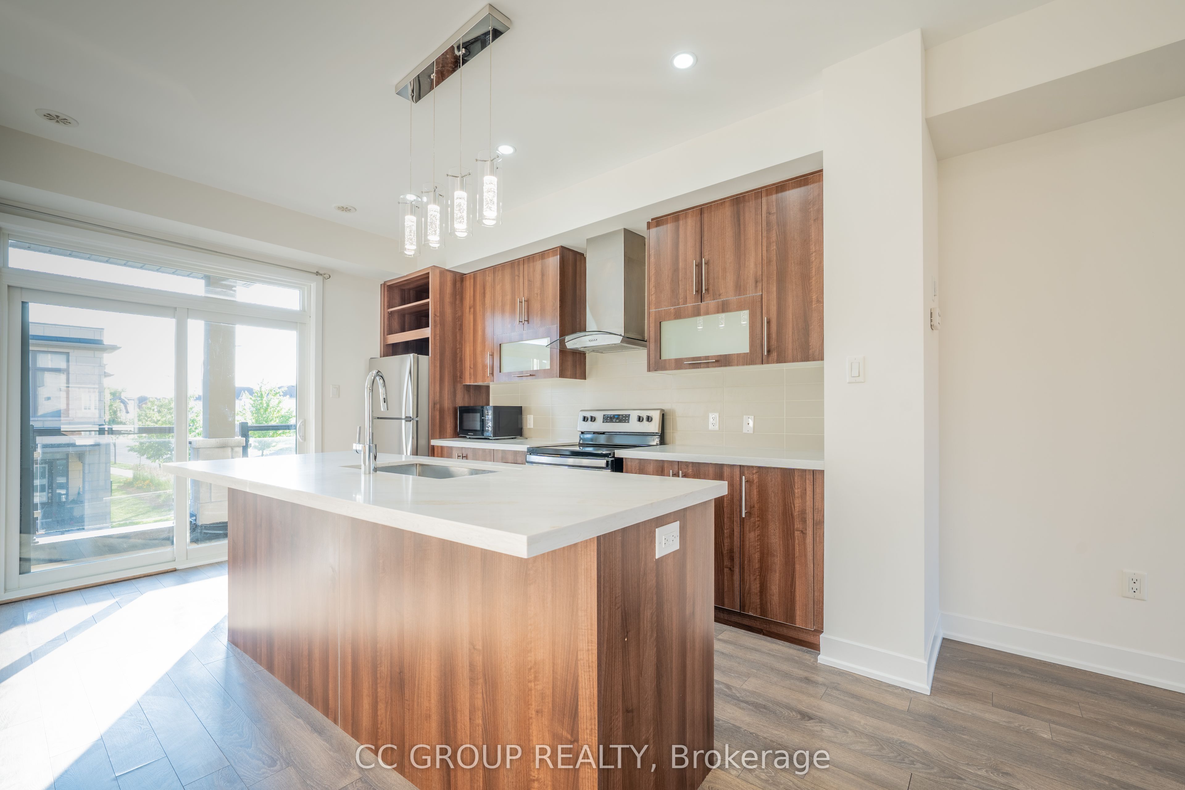3 Donald Fleming Way Property Photo 3