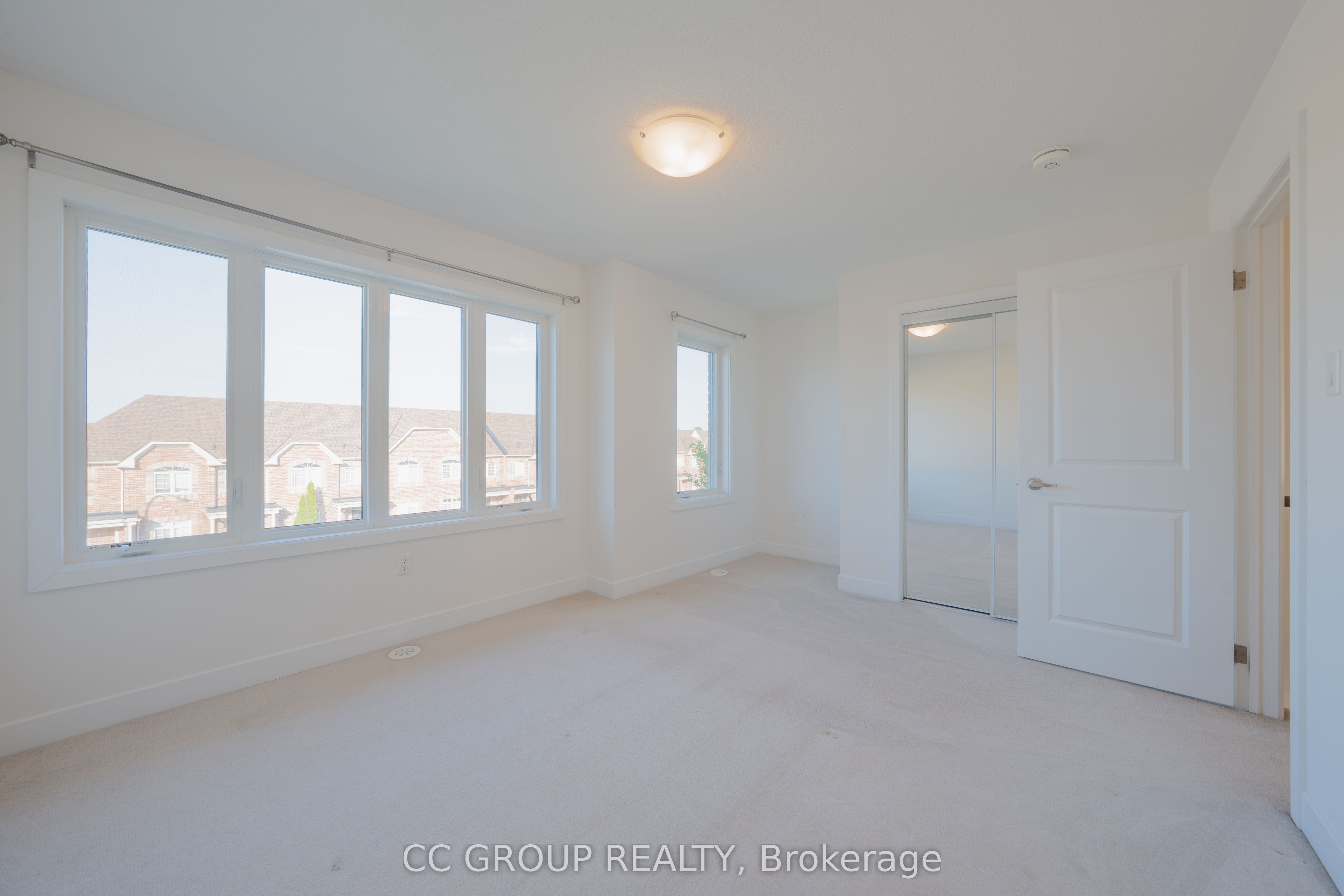 3 Donald Fleming Way Property Photo 13