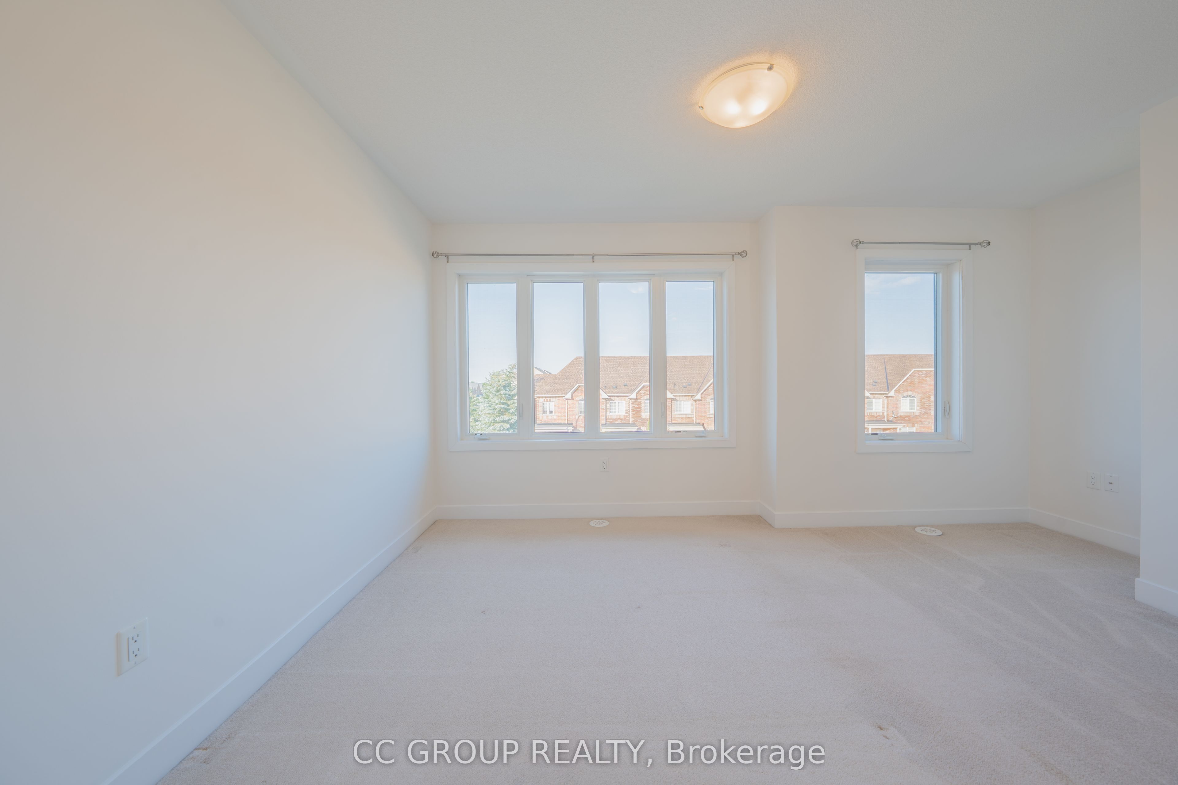3 Donald Fleming Way Property Photo 14