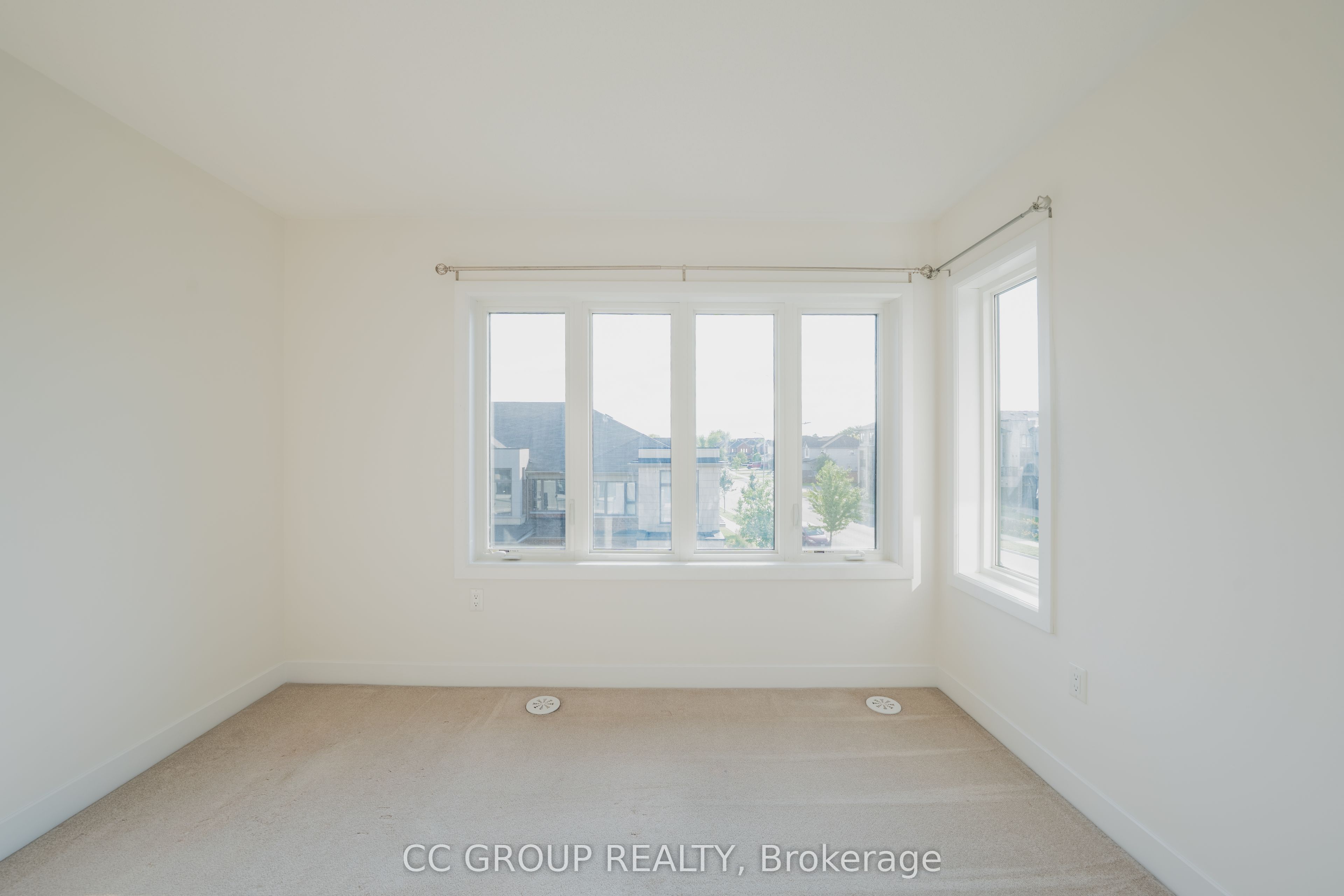 3 Donald Fleming Way Property Photo 22