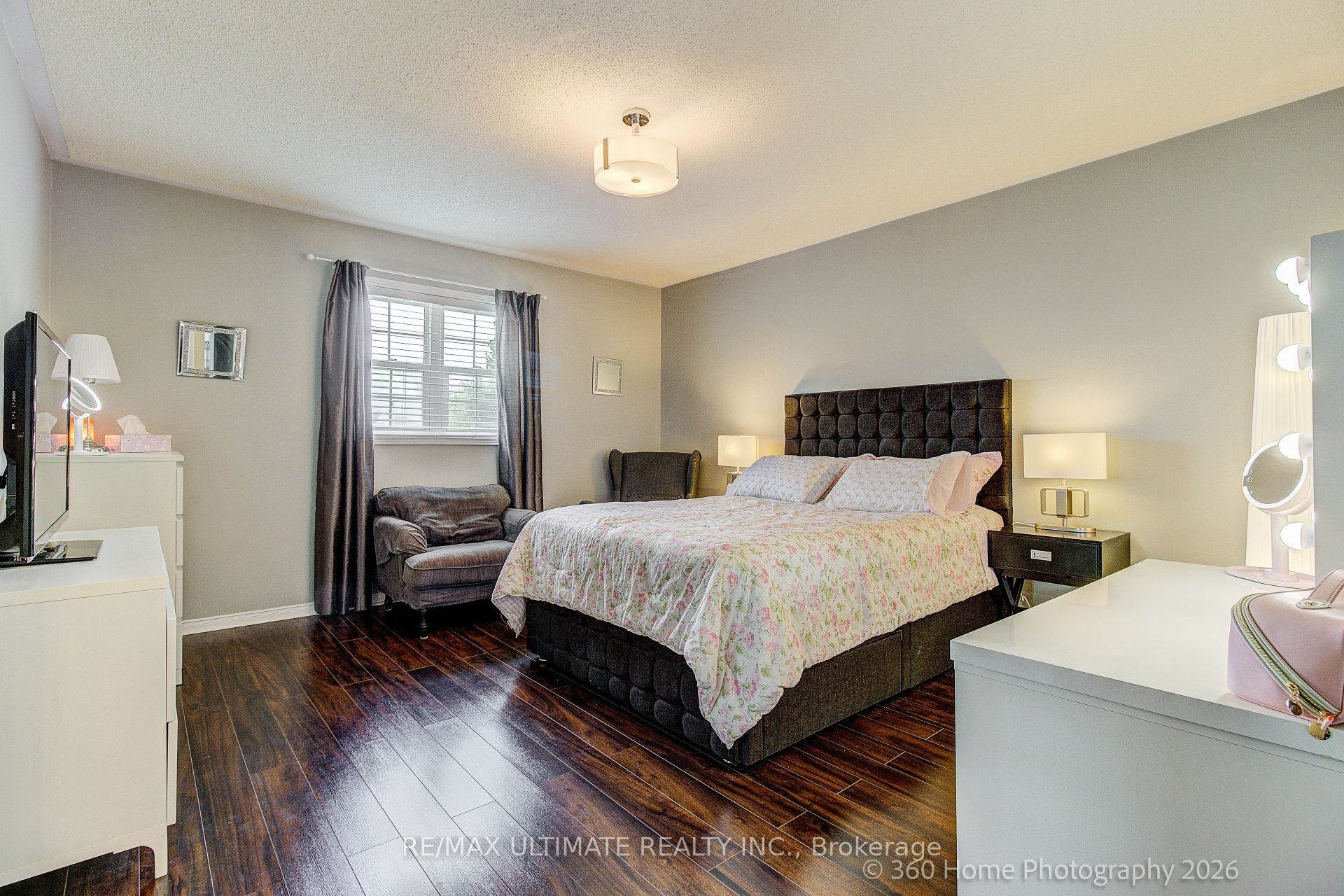 53 Wilshire Drive Property Photo 11