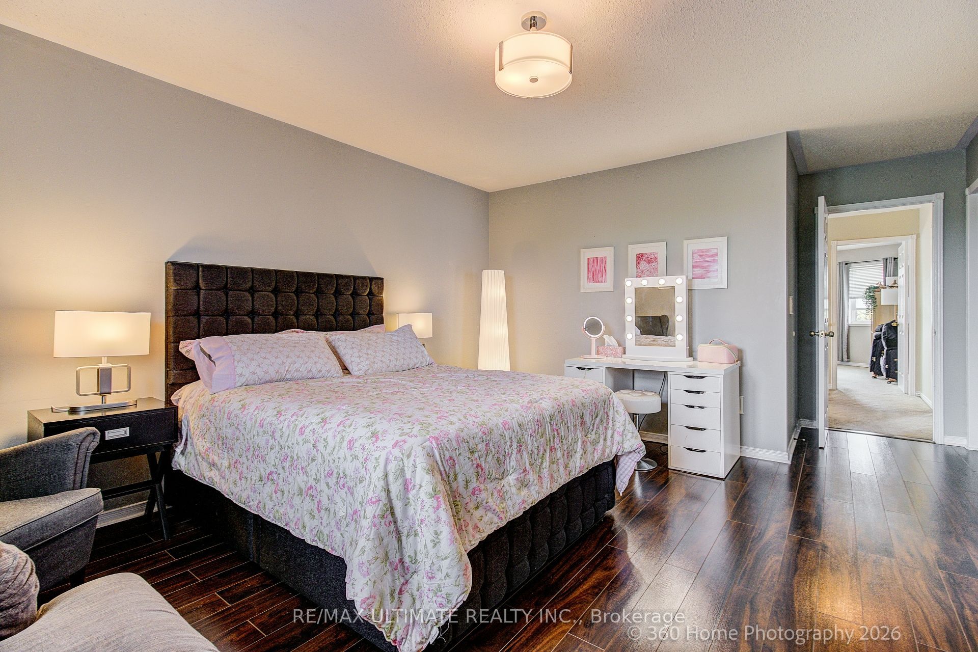 53 Wilshire Drive Property Photo 12