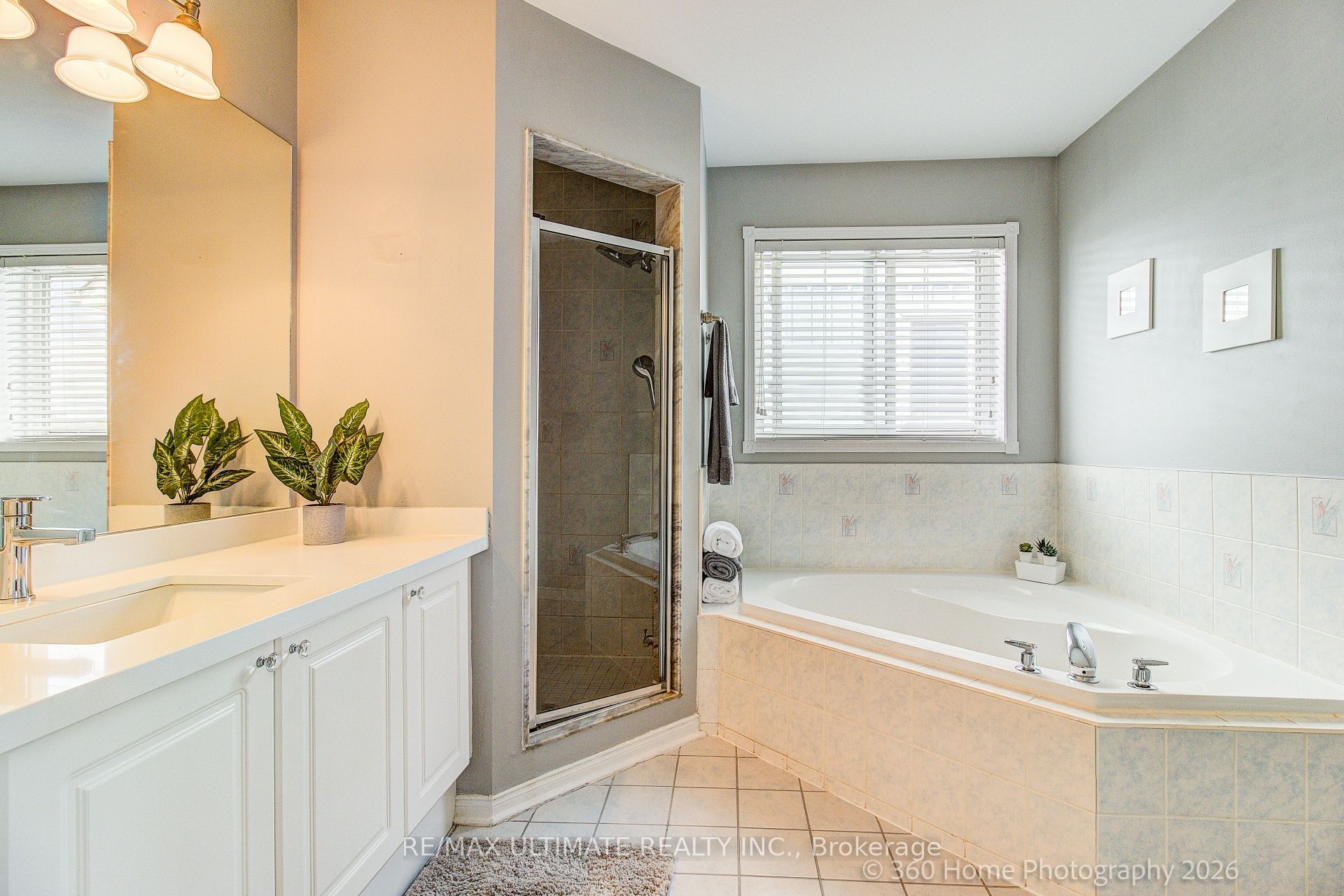 53 Wilshire Drive Property Photo 13