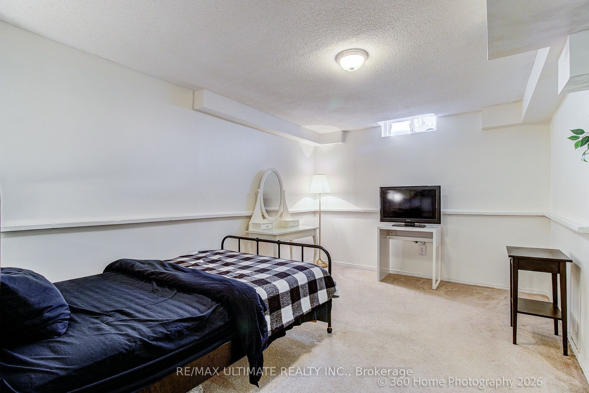 53 Wilshire Drive Property Photo 19