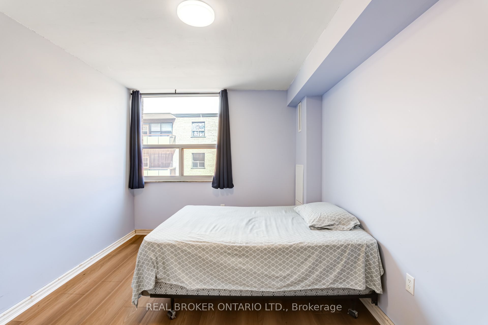 4060 Lawrence Avenue E 402 Property Photo 18