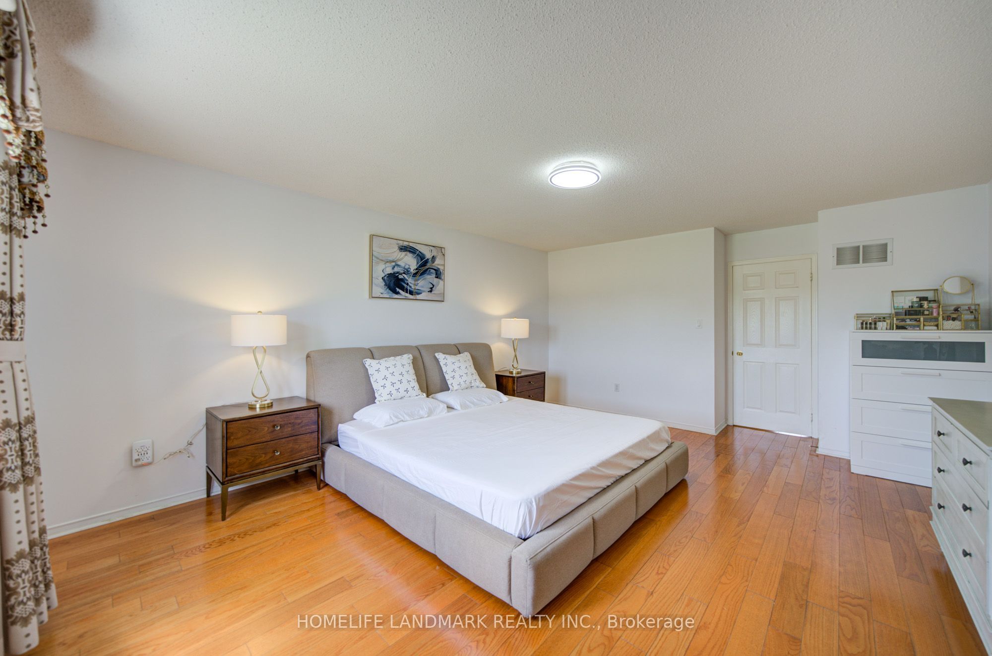 65 Shepton Way Property Photo 19