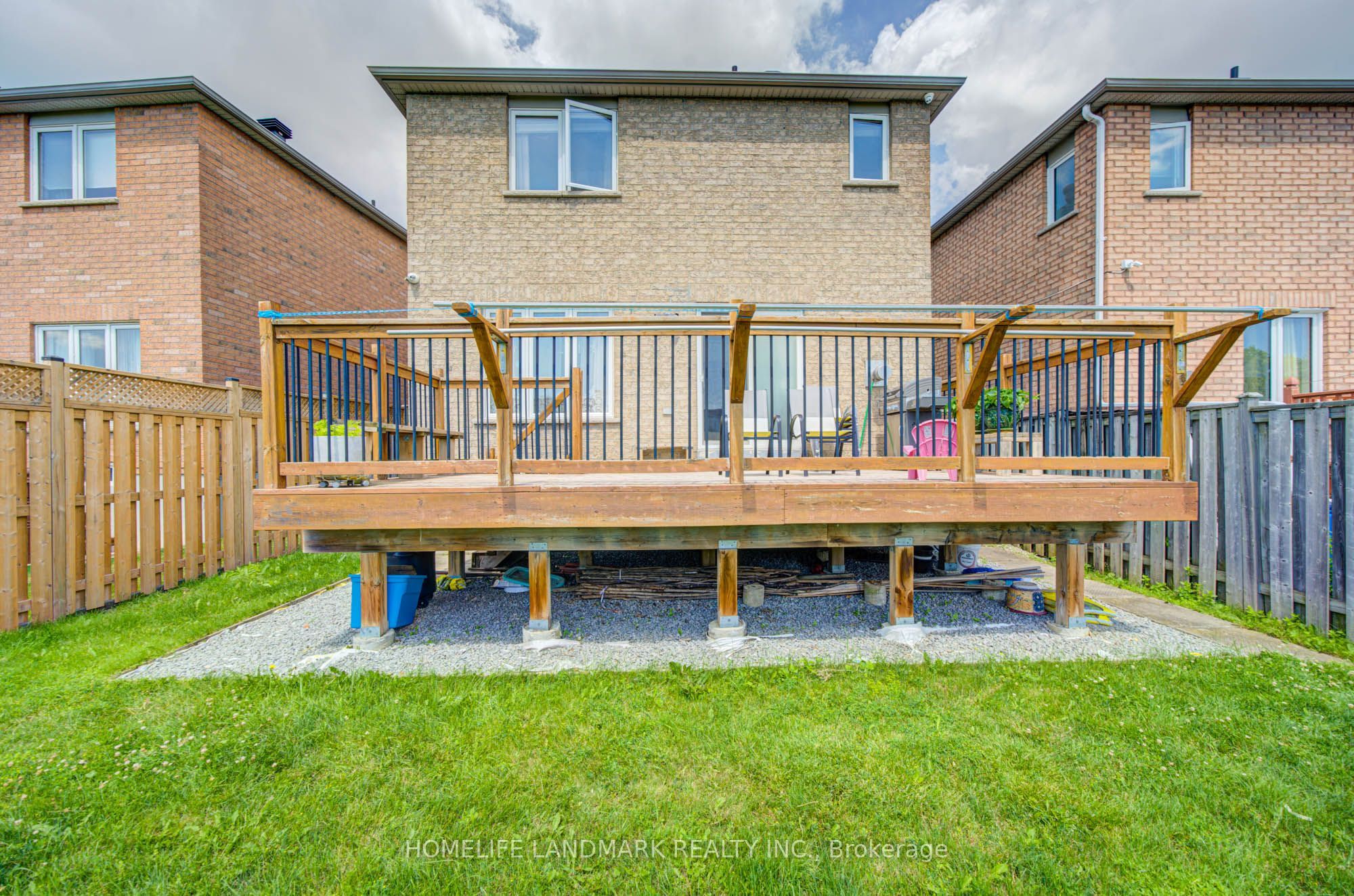 65 Shepton Way Property Photo 34