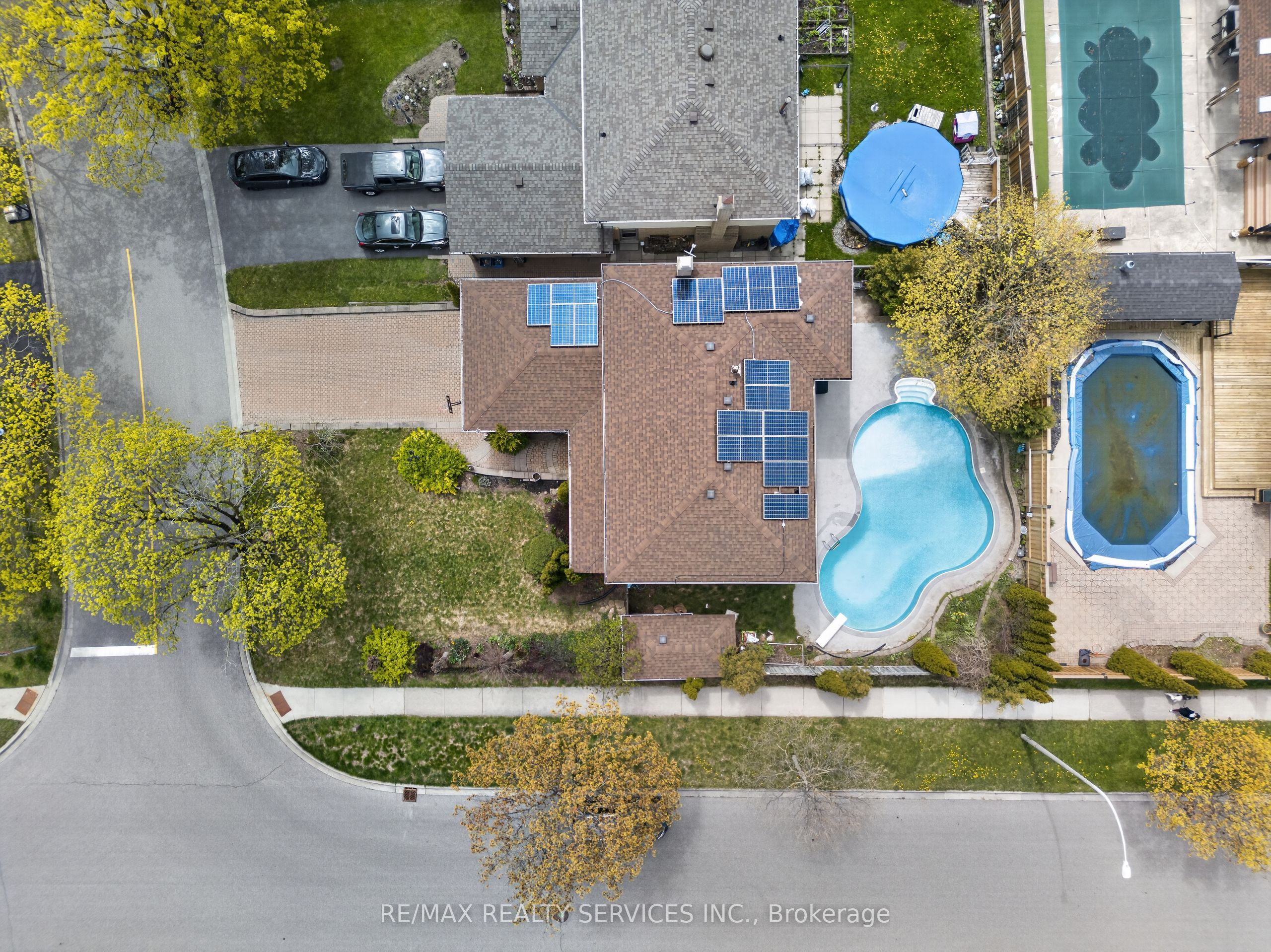2 Dunbar Drive Property Photo 5