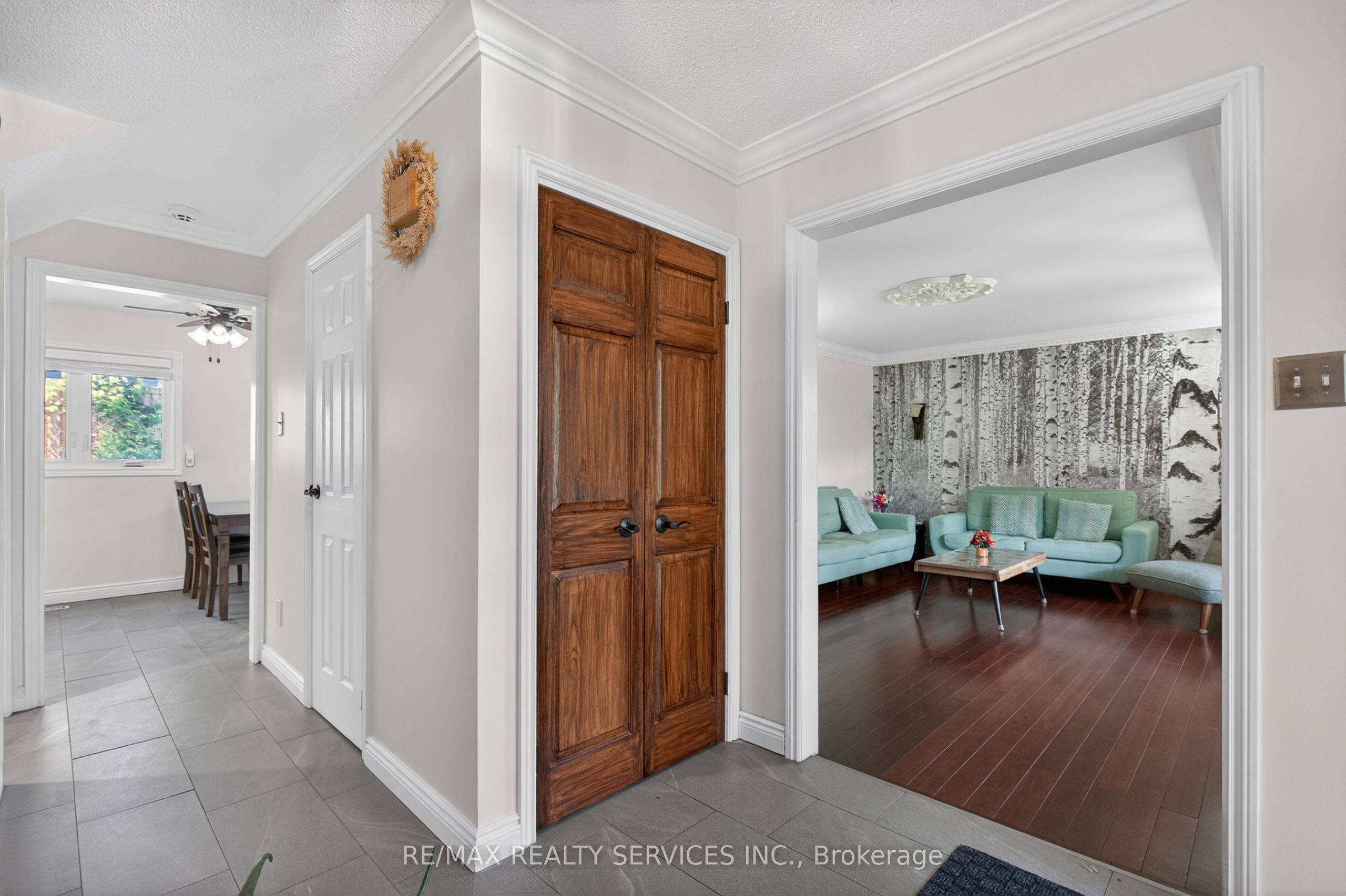 2 Dunbar Drive Property Photo 6
